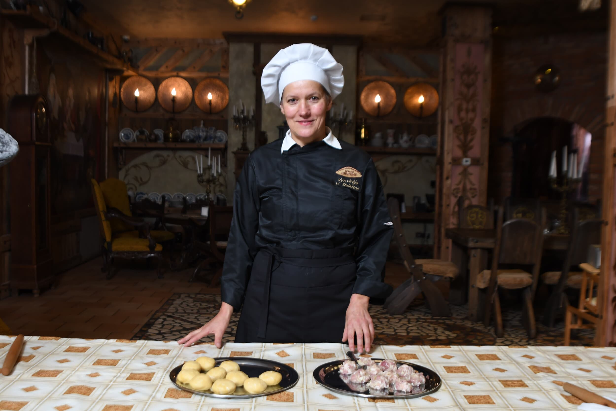 Kibinų gaminimas ir degustacija (10 asmenų)  | Laisvalaikio Dovanos