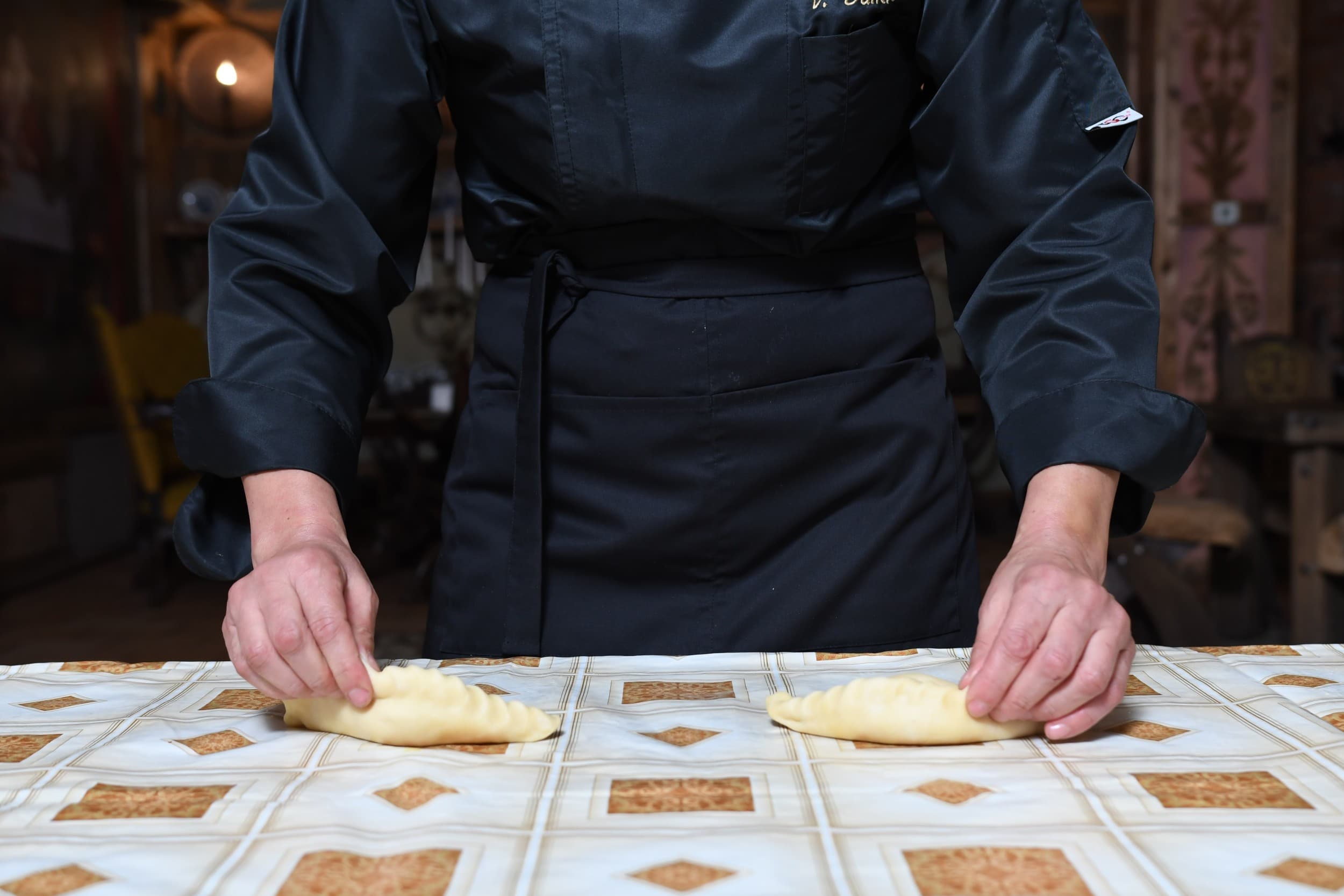 Kibinų gaminimas ir degustacija (10 asmenų)  | Laisvalaikio Dovanos