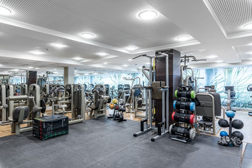 „The Royal Athletic Club“ neribotas abonementas