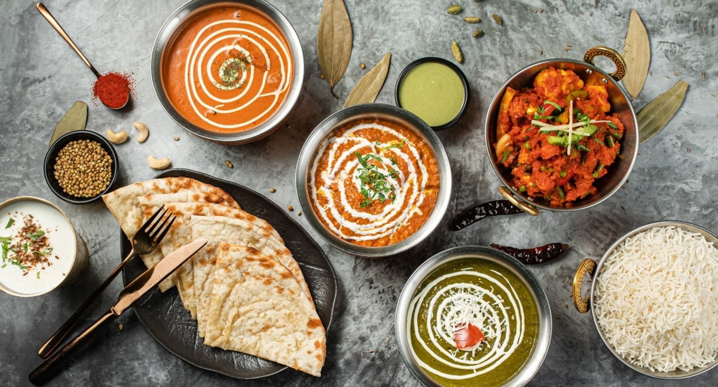 Vakarienė indiškų patiekalų restorane „Sue‘s Indian Raja“ | Laisvalaikio Dovanos