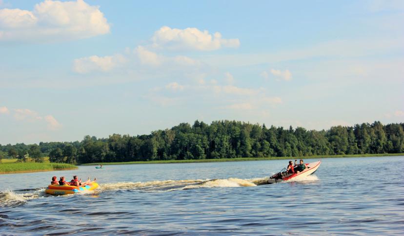 Ekstremalus čiuožimas vandens padanga