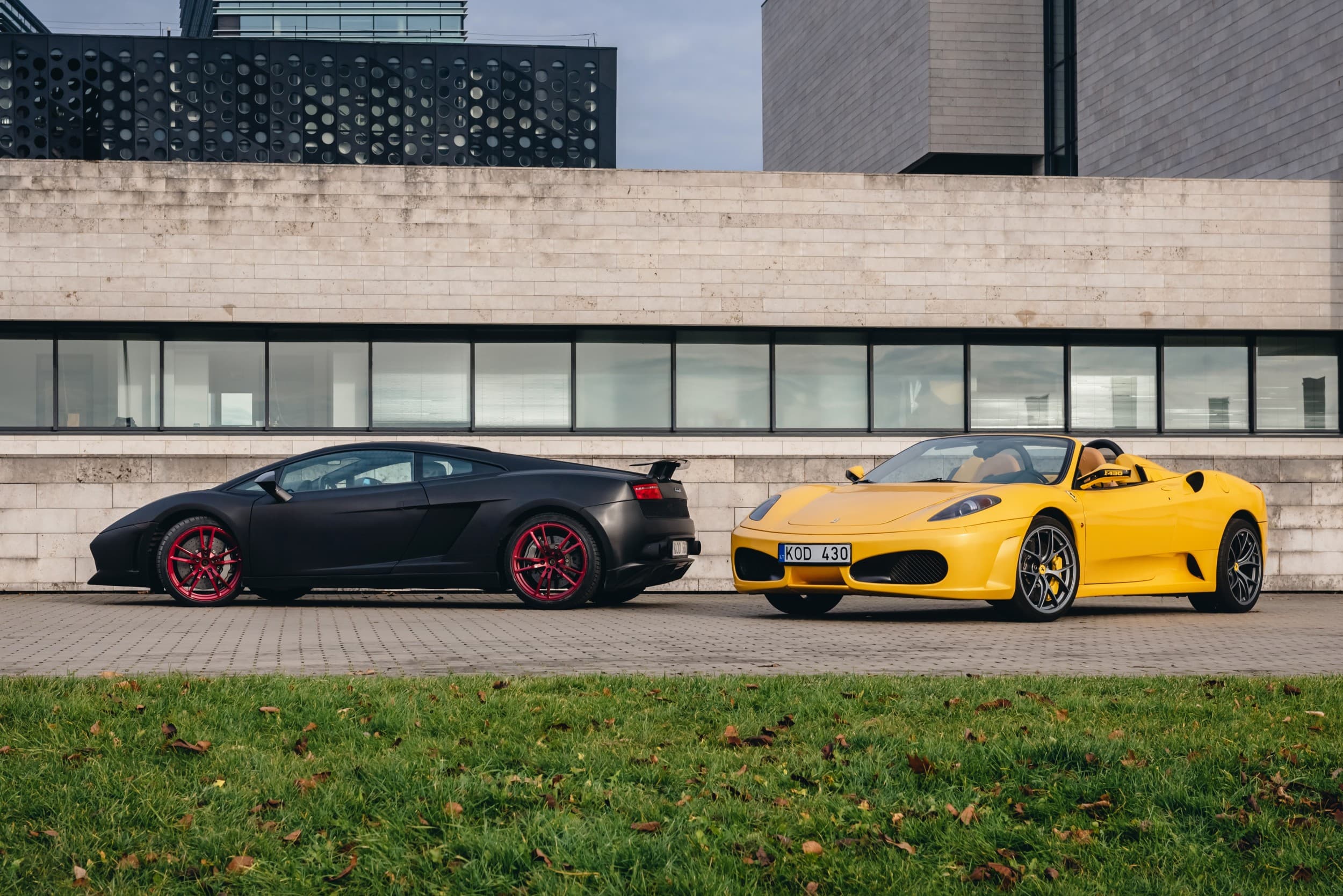 Vairuok Ferrari ir Lamborghini miesto gatvėse | Laisvalaikio Dovanos