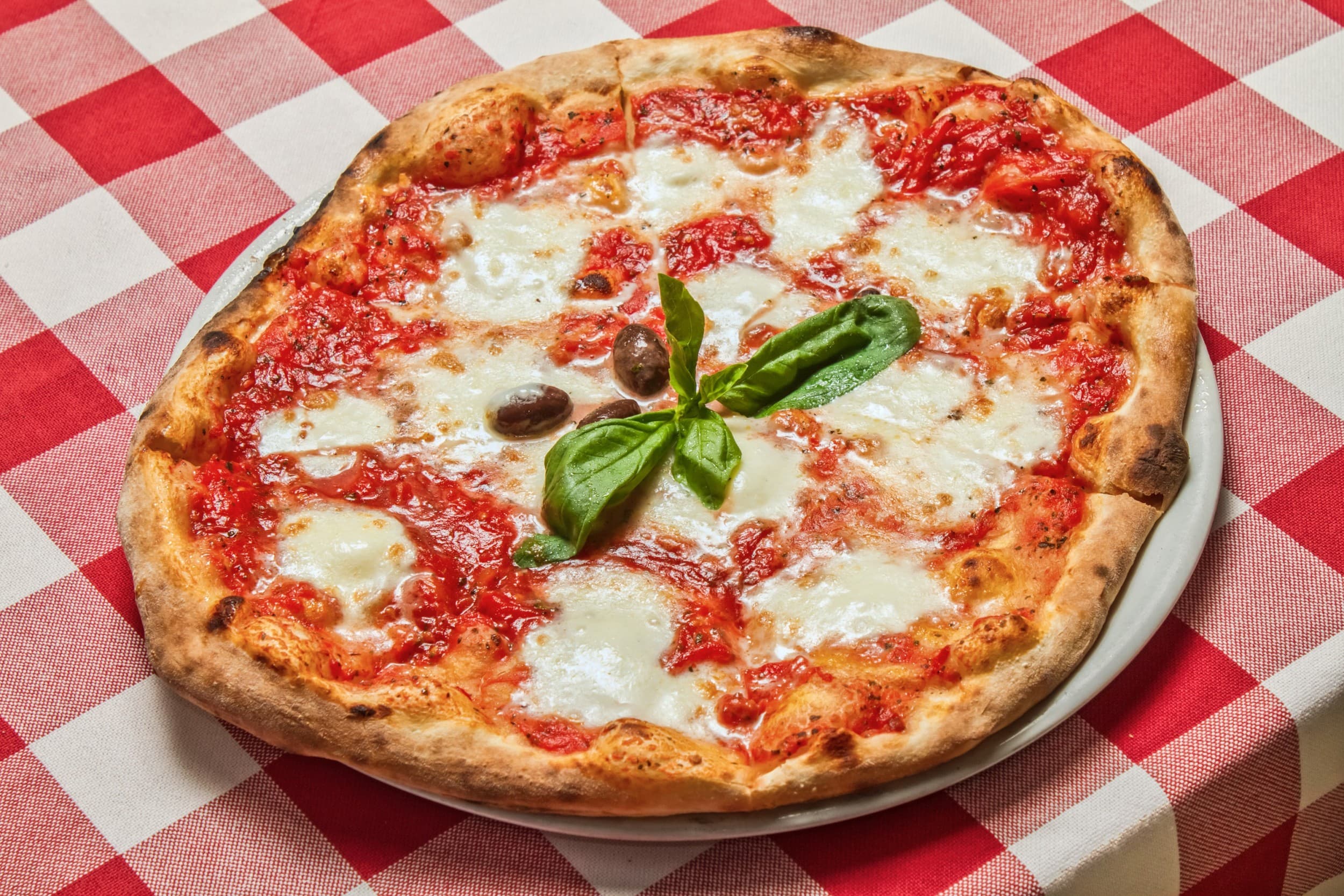 Vakarienė italų restorane „Piccola Italia Trattoria & Pizzeria“ | Laisvalaikio Dovanos