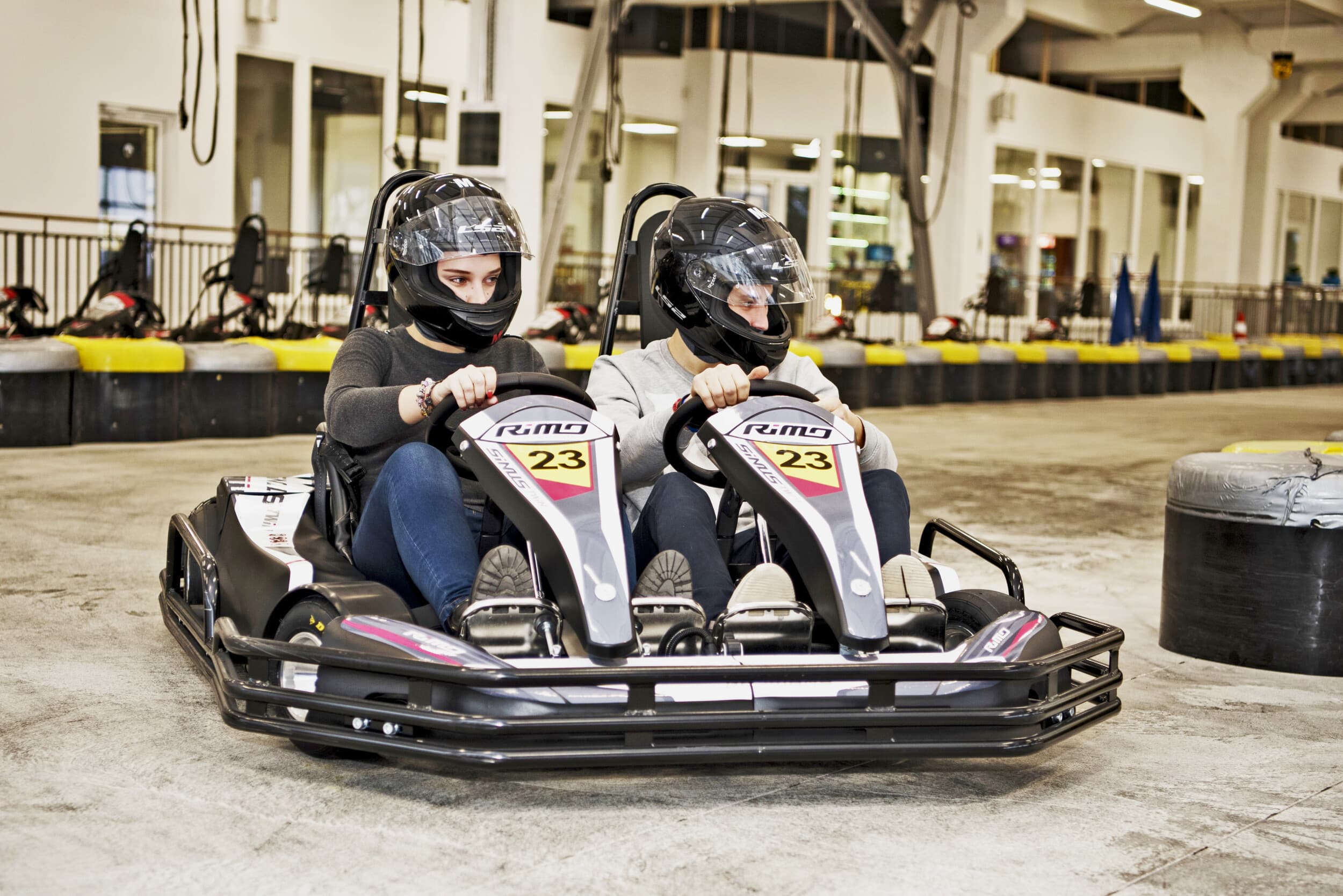 Išbandyk dvivietį kartingą „Kartlande“ (15 min.) | Laisvalaikio Dovanos
