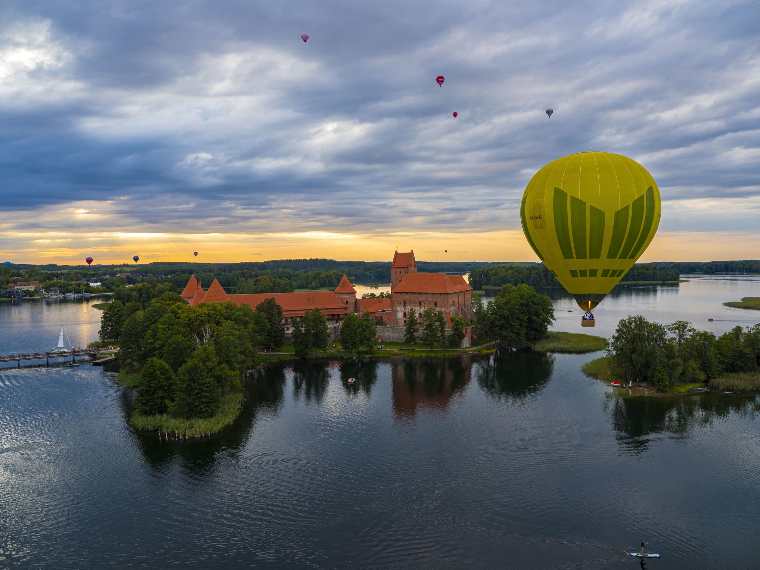 Skrydis oro balionu su „Smile Balloons“ oreiviais | Laisvalaikio Dovanos