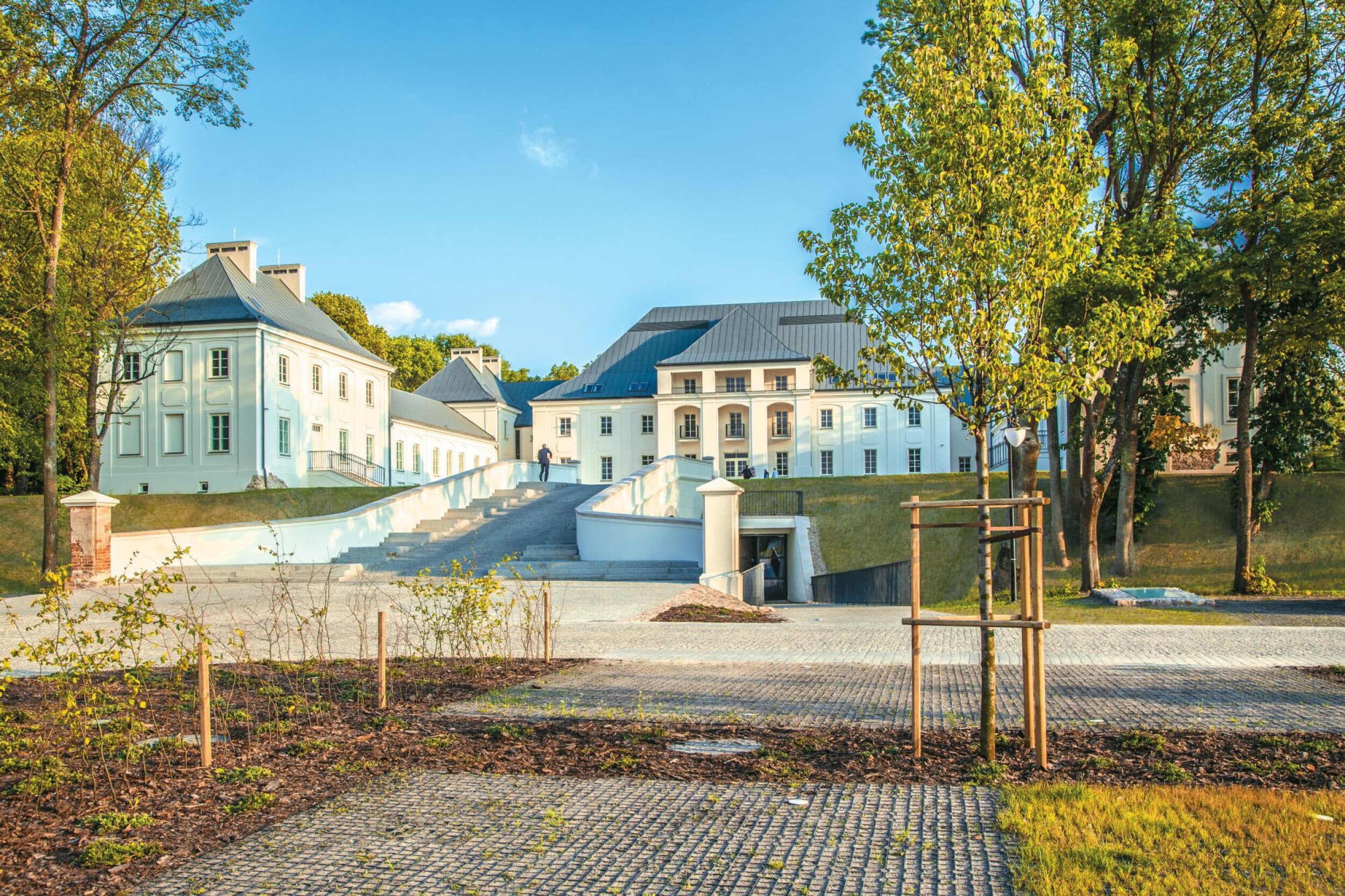 Prabangus atotrūkis dviem „Janów Podlaski“ pilyje Lenkijoje