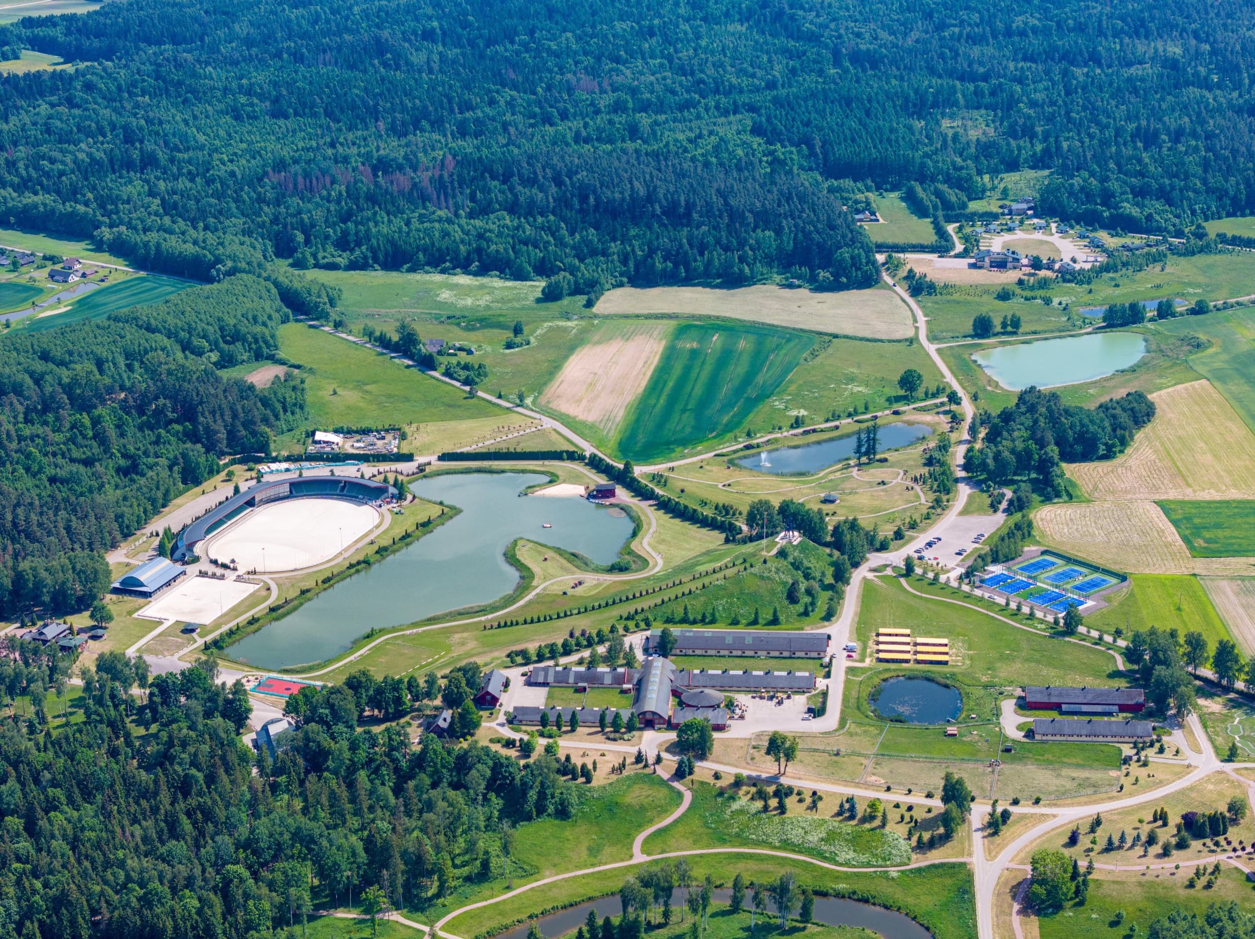 Pasiplaukiojimas „Harmony Park“ mintlente DVIEM | Laisvalaikio Dovanos