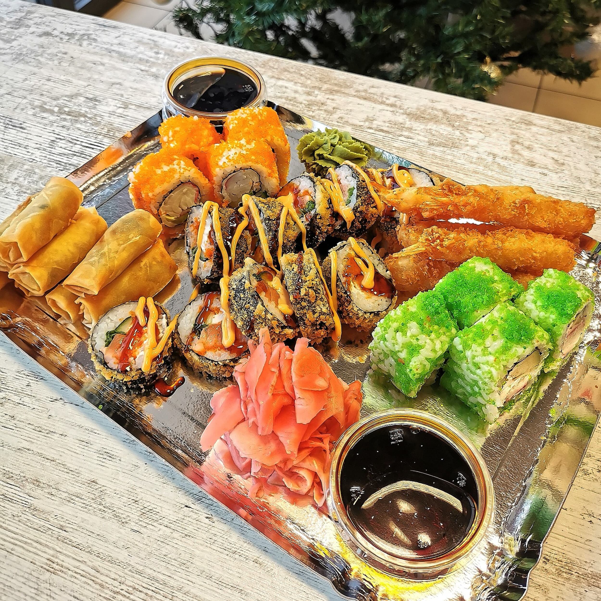 Apsilankymas kavinėje „Čaina+Sushi“  | Laisvalaikio Dovanos