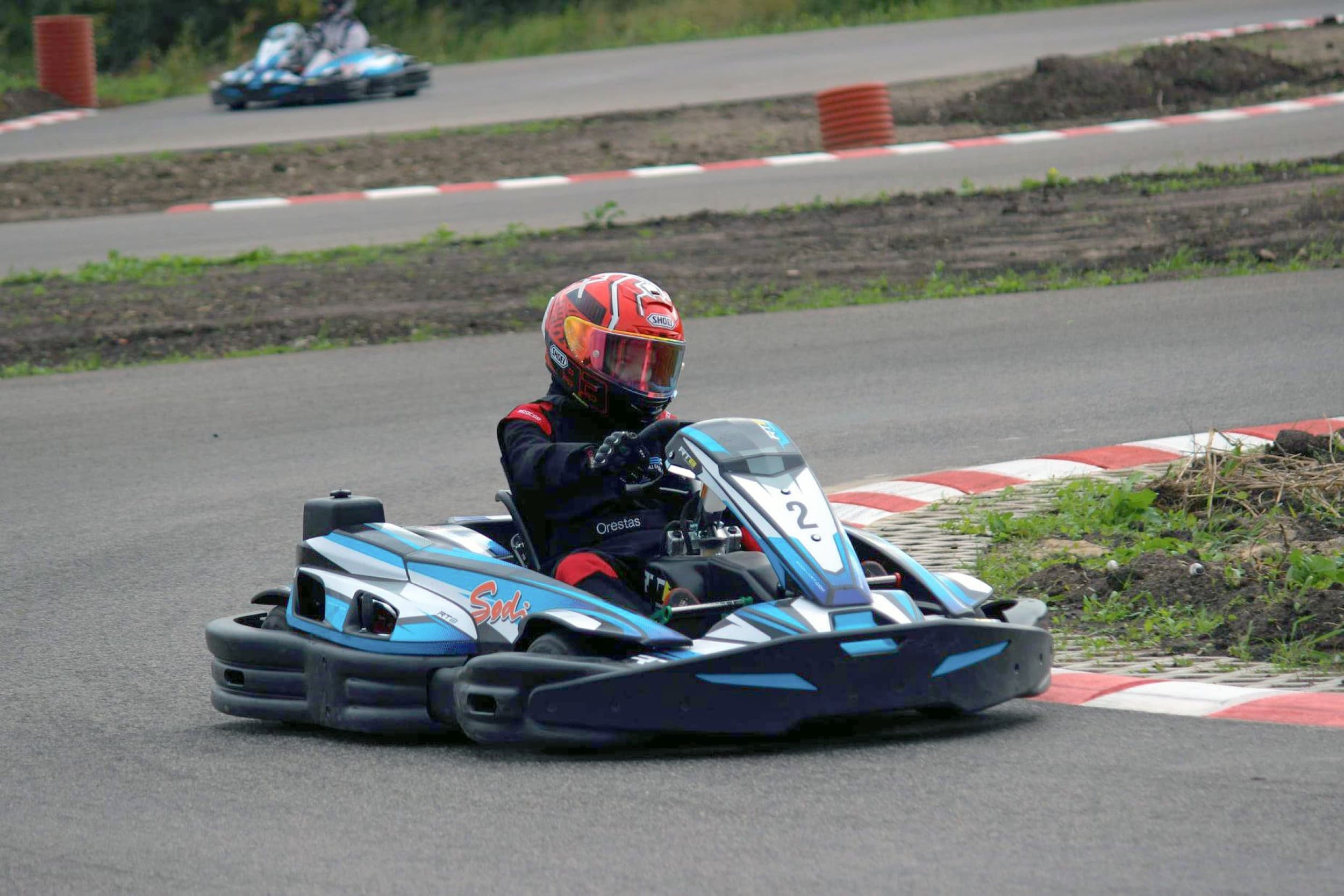 Pasivažinėjimas „13AG“ kartingu dviem | Laisvalaikio Dovanos