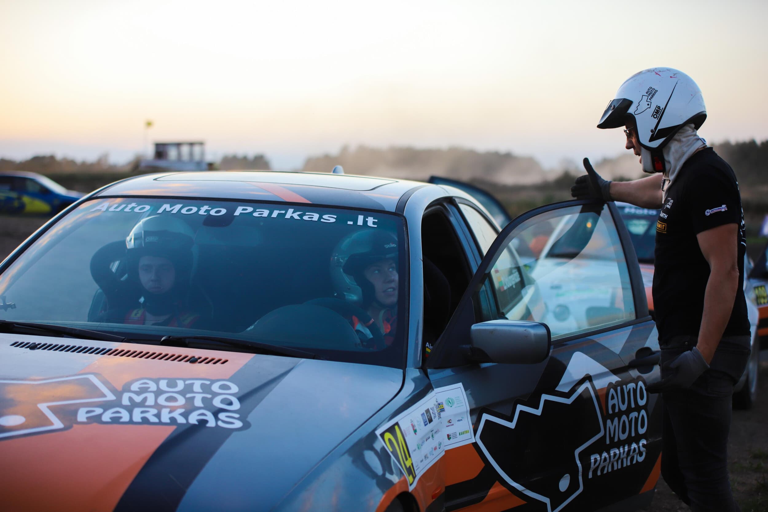 „Aistė‘s Rally Academy“ sportinio vairavimo pamoka ant žvyro