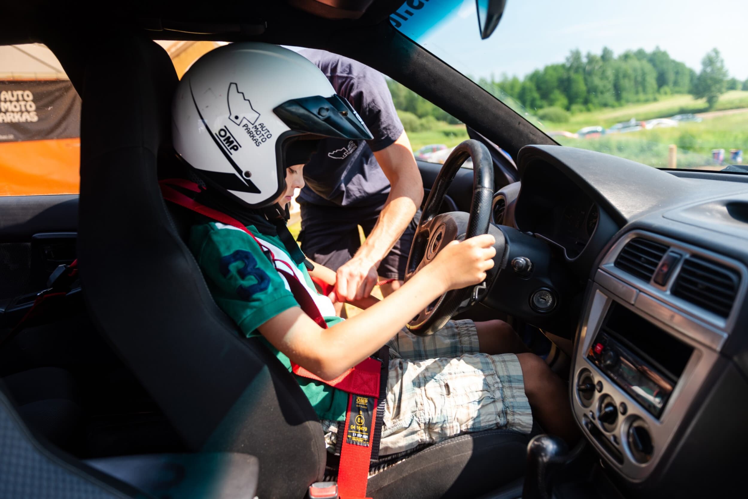Sportinio ralio automobilio vairavimo pamoka vaikui | Laisvalaikio Dovanos