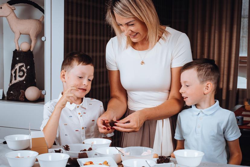 Muziejaus lankymas su gidu ir šokolado dirbtuvėlės