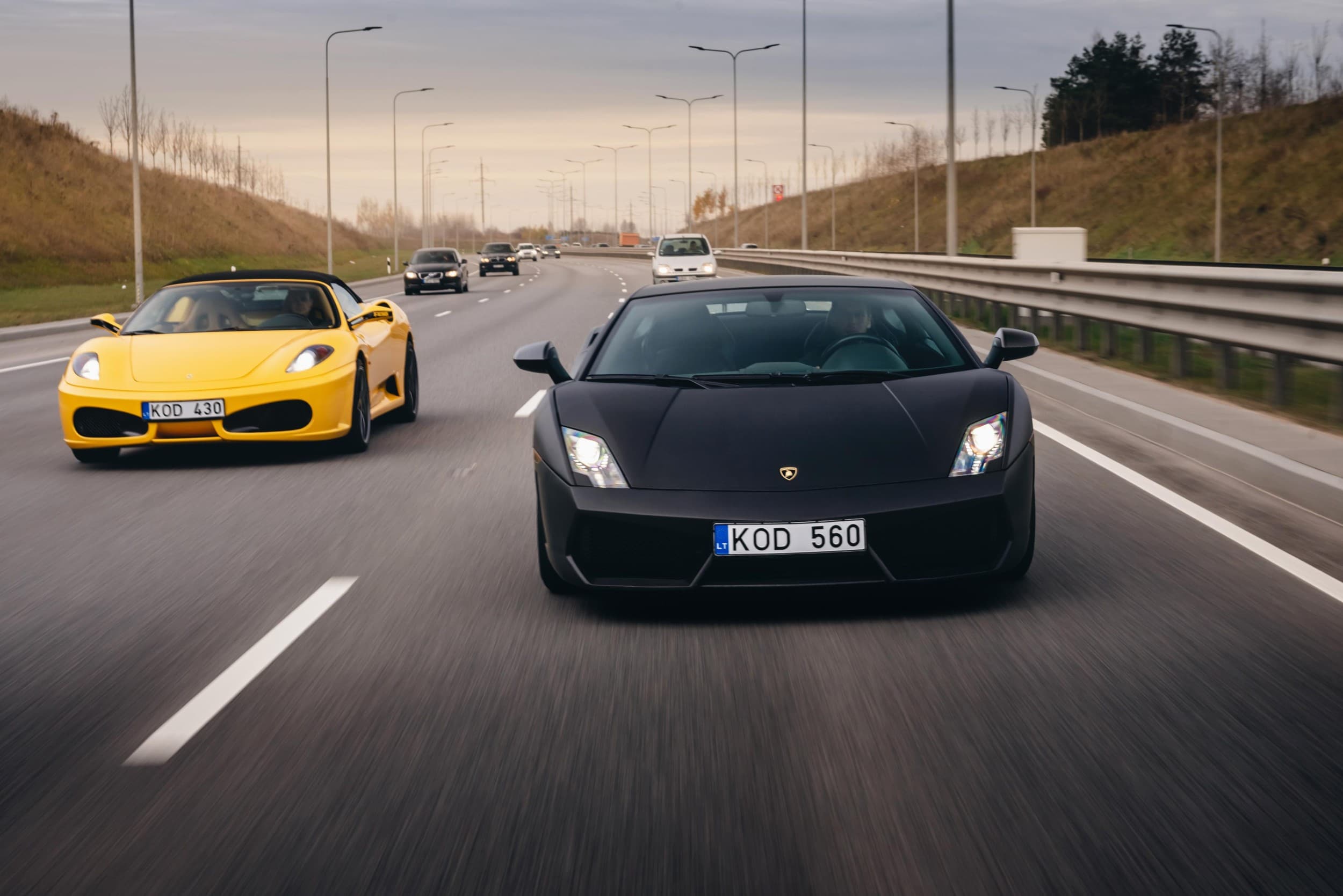 Vairuok Ferrari arba Lamborghini magistralėje | Laisvalaikio Dovanos