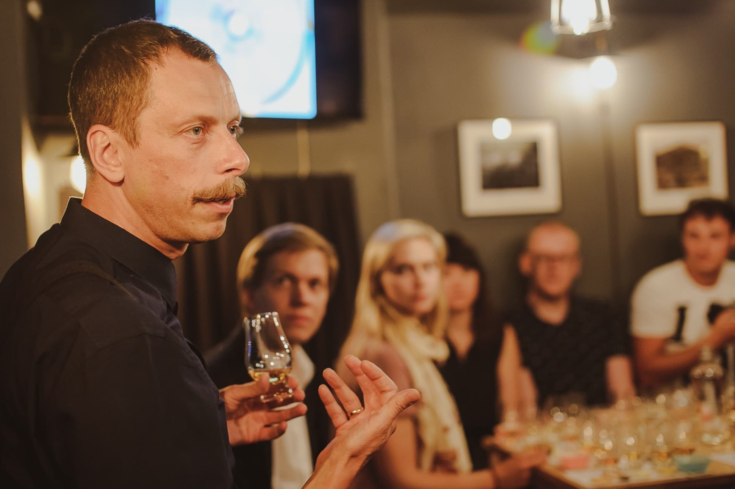 Viskio ir sūrio degustacija 2 asm. | Laisvalaikio Dovanos