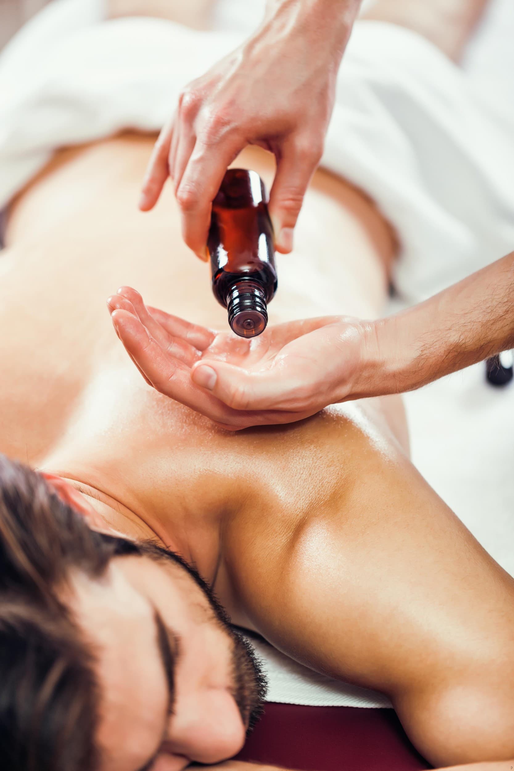 Holistinis viso kūno masažas Kaune