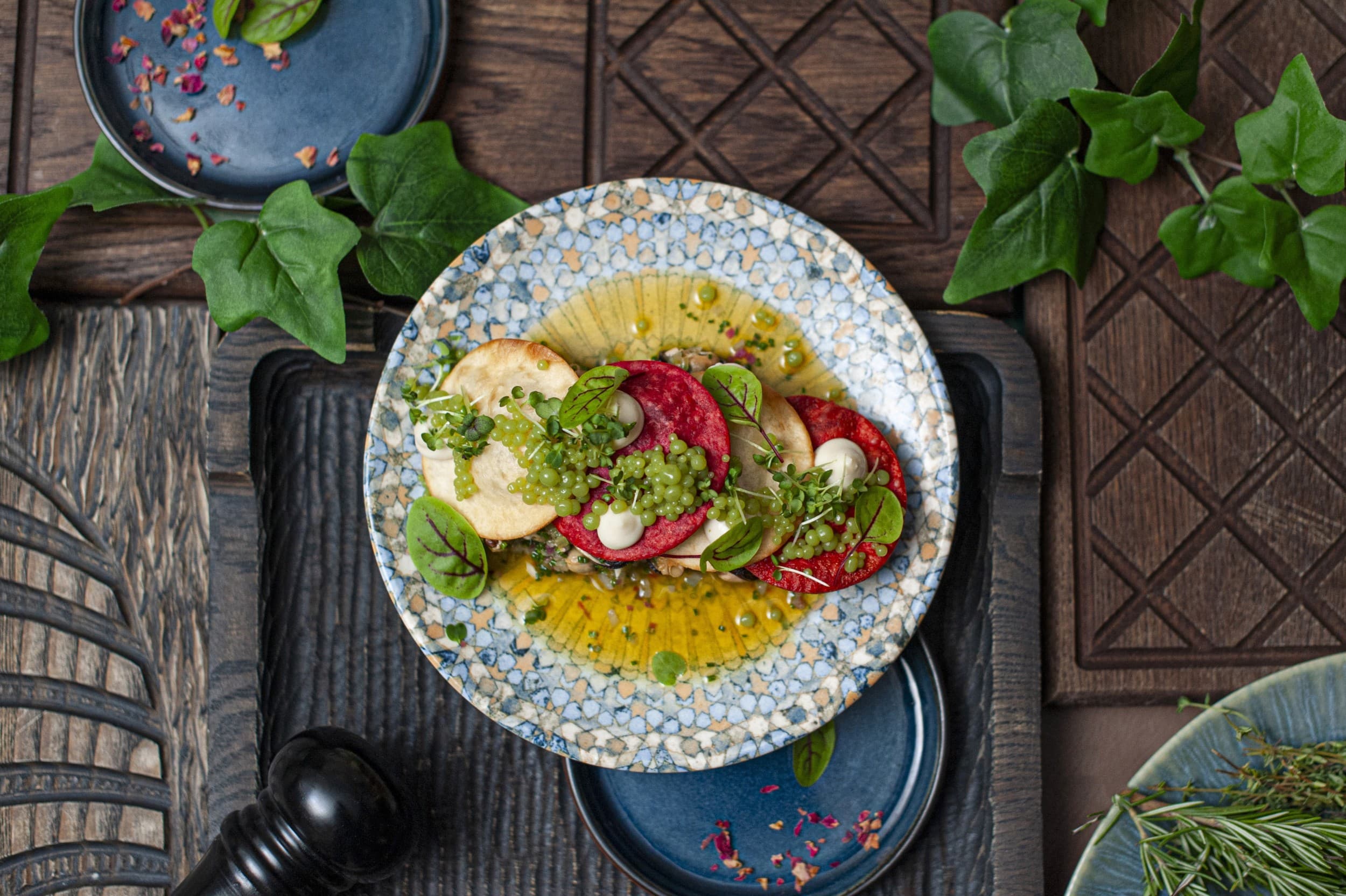 Degustacinė 4 patiekalų vakarienė dviem restorane „Botanist“ 