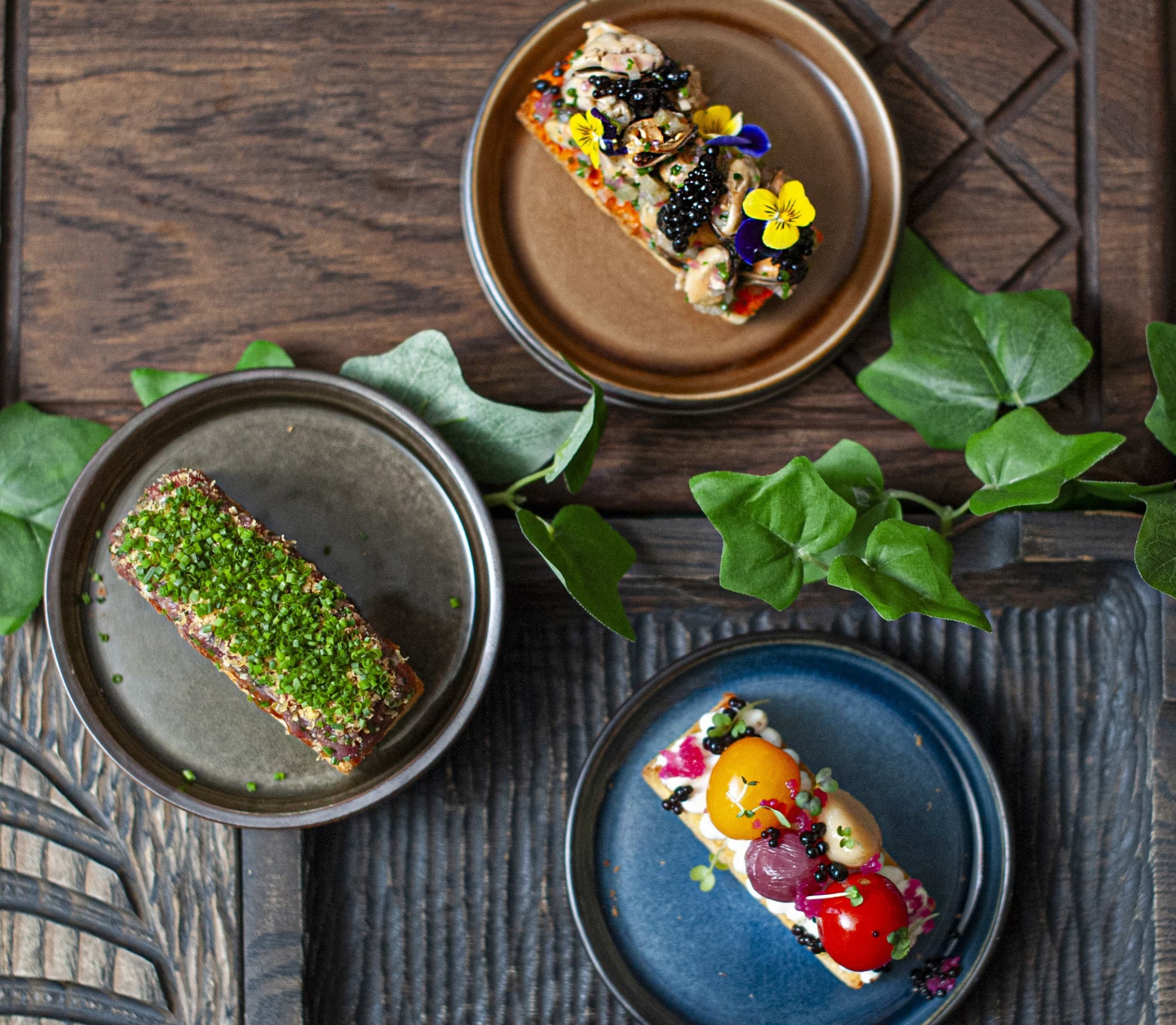 Degustacinė 4 patiekalų vakarienė dviem restorane „Botanist“ 