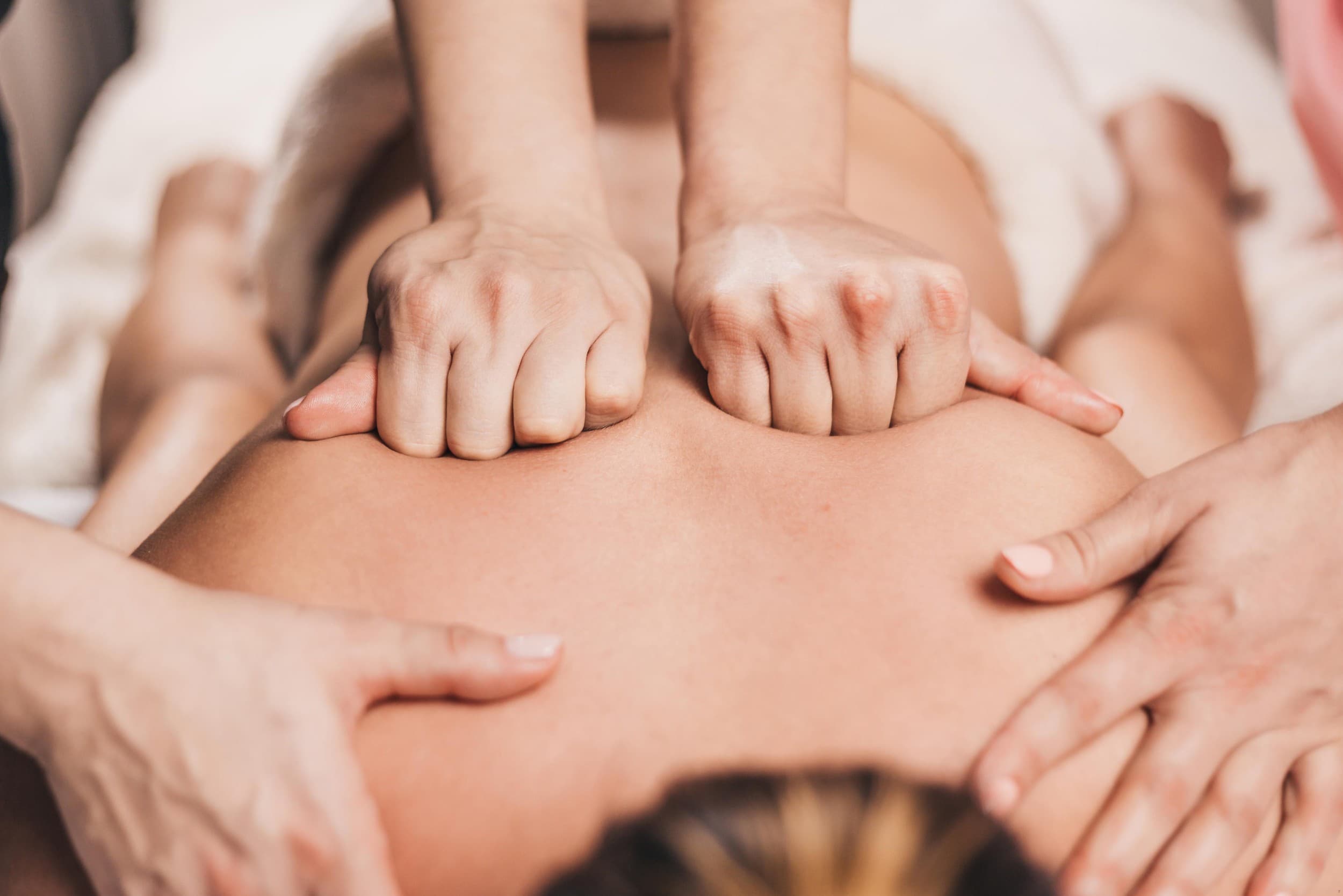 Klasikinis viso kūno masažas „Cult of Beauty“ 4-urių kartų abonementas