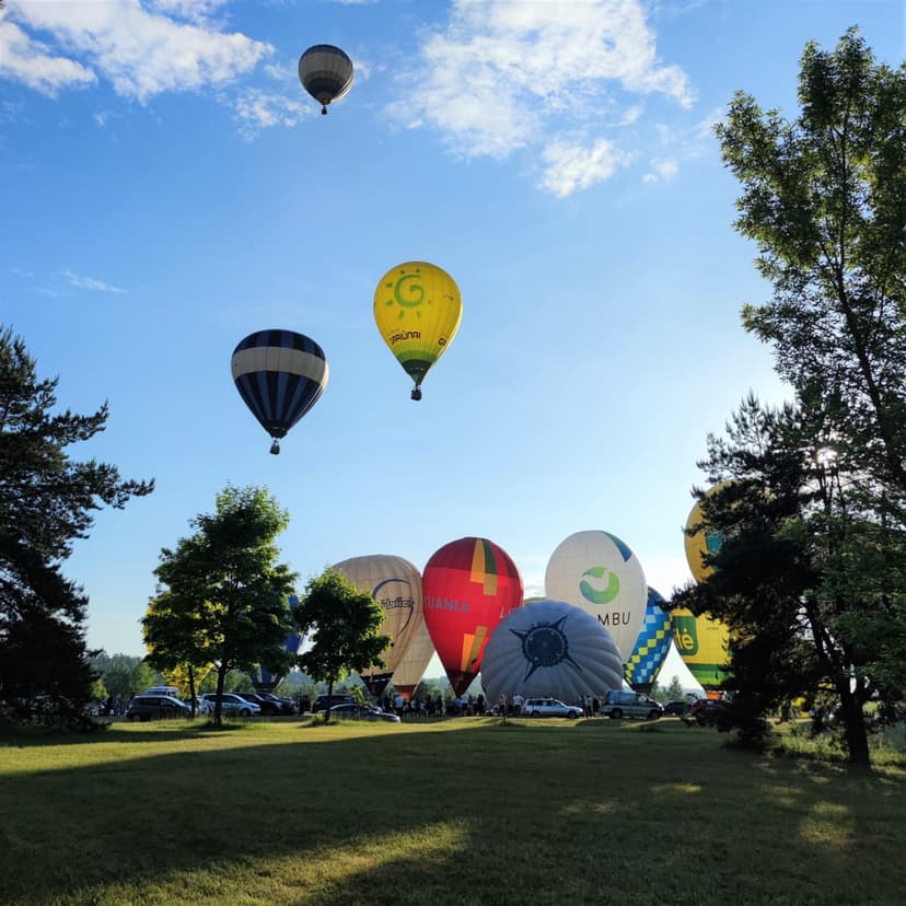 Skrydis oro balionu Trakuose vienam su „Balionautojas“ komanda