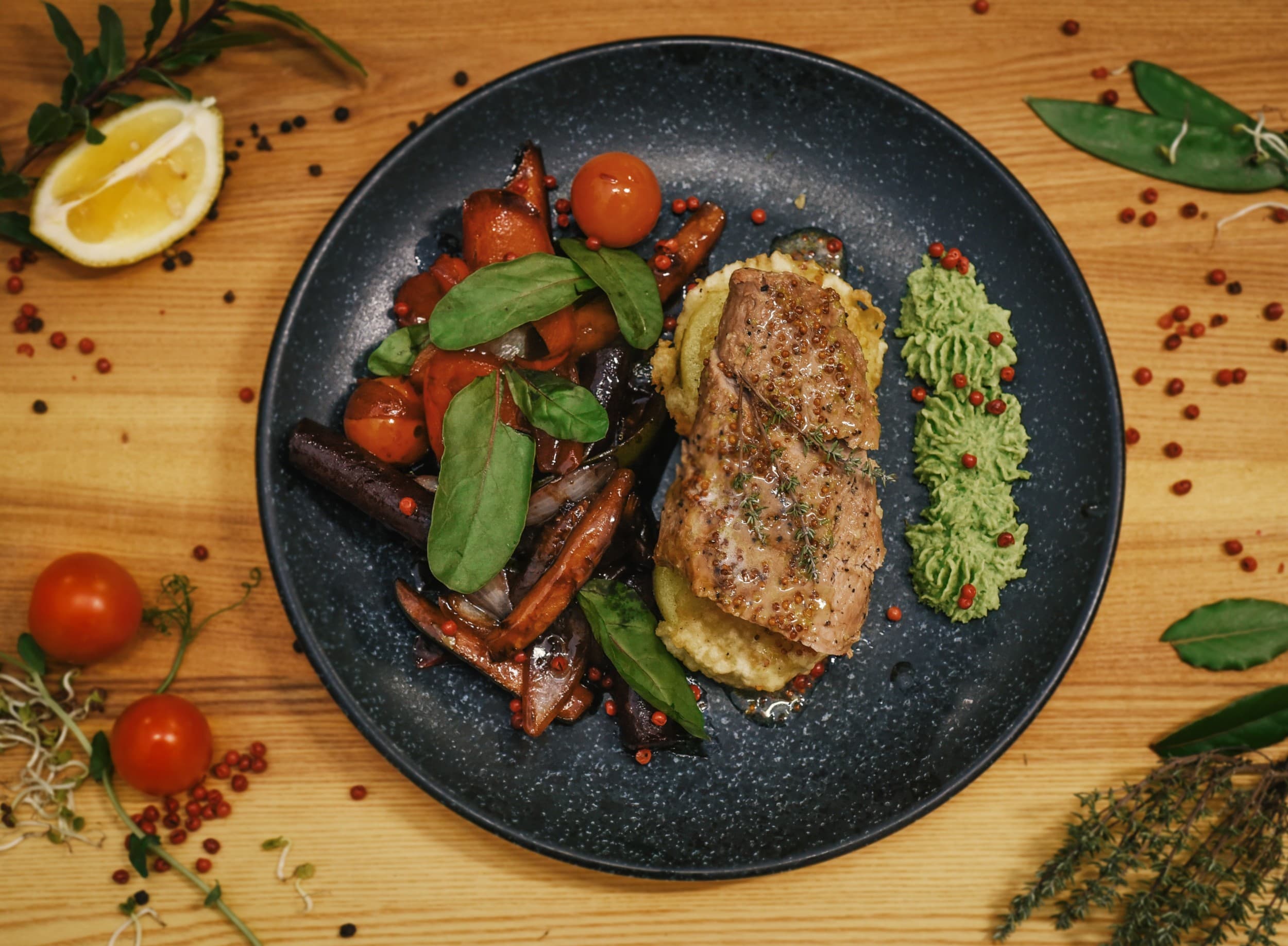 Lietuviškų patiekalų degustacinė vakarienė dviem  | Laisvalaikio Dovanos