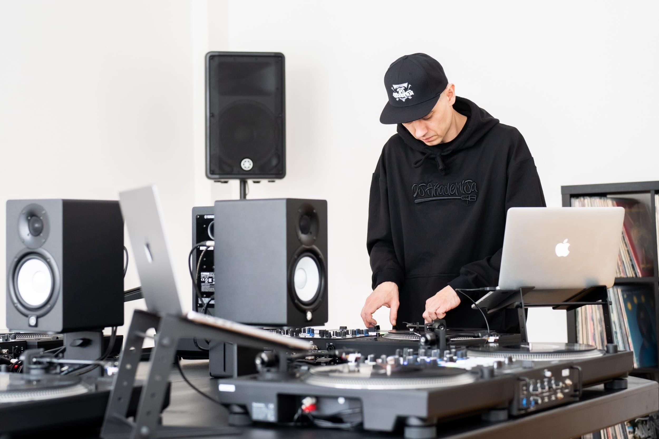 Individuali arba grupinė DJ pamoka | Laisvalaikio Dovanos