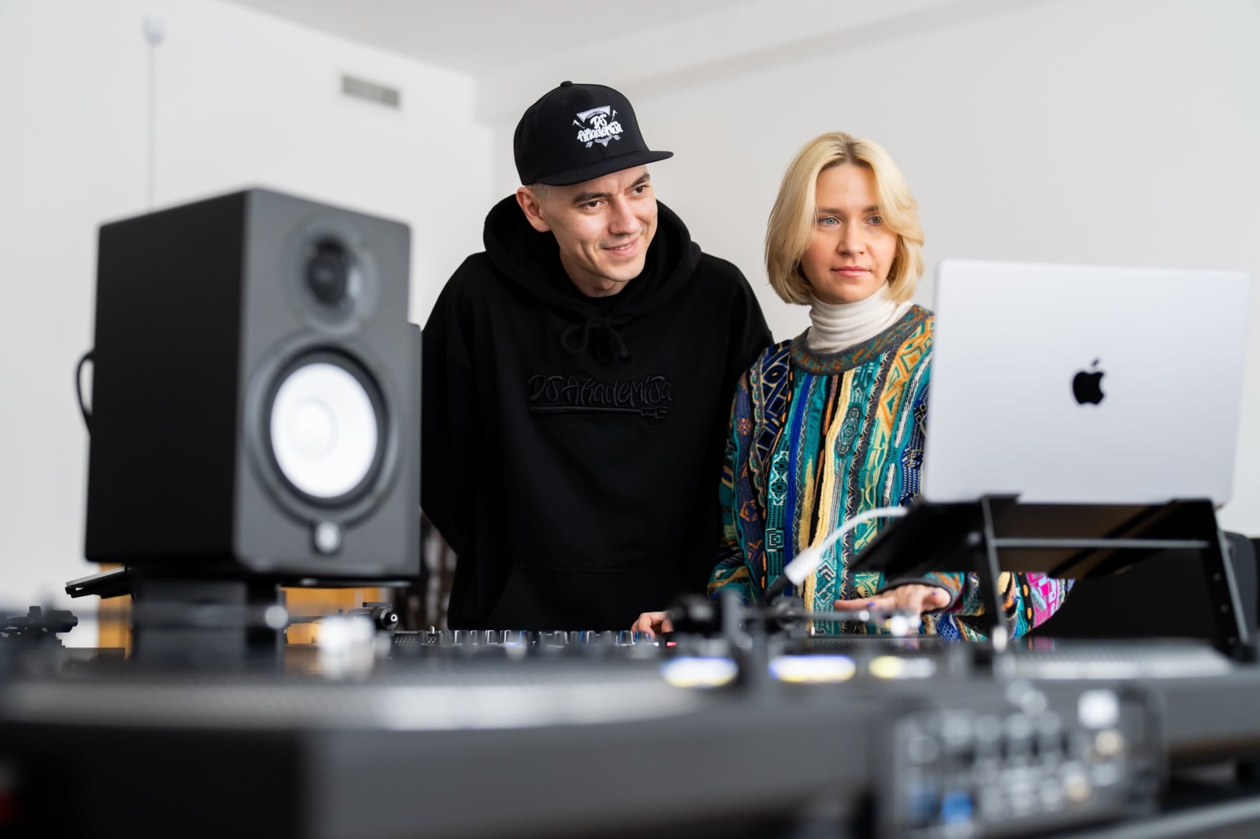 Individuali arba grupinė DJ pamoka | Laisvalaikio Dovanos