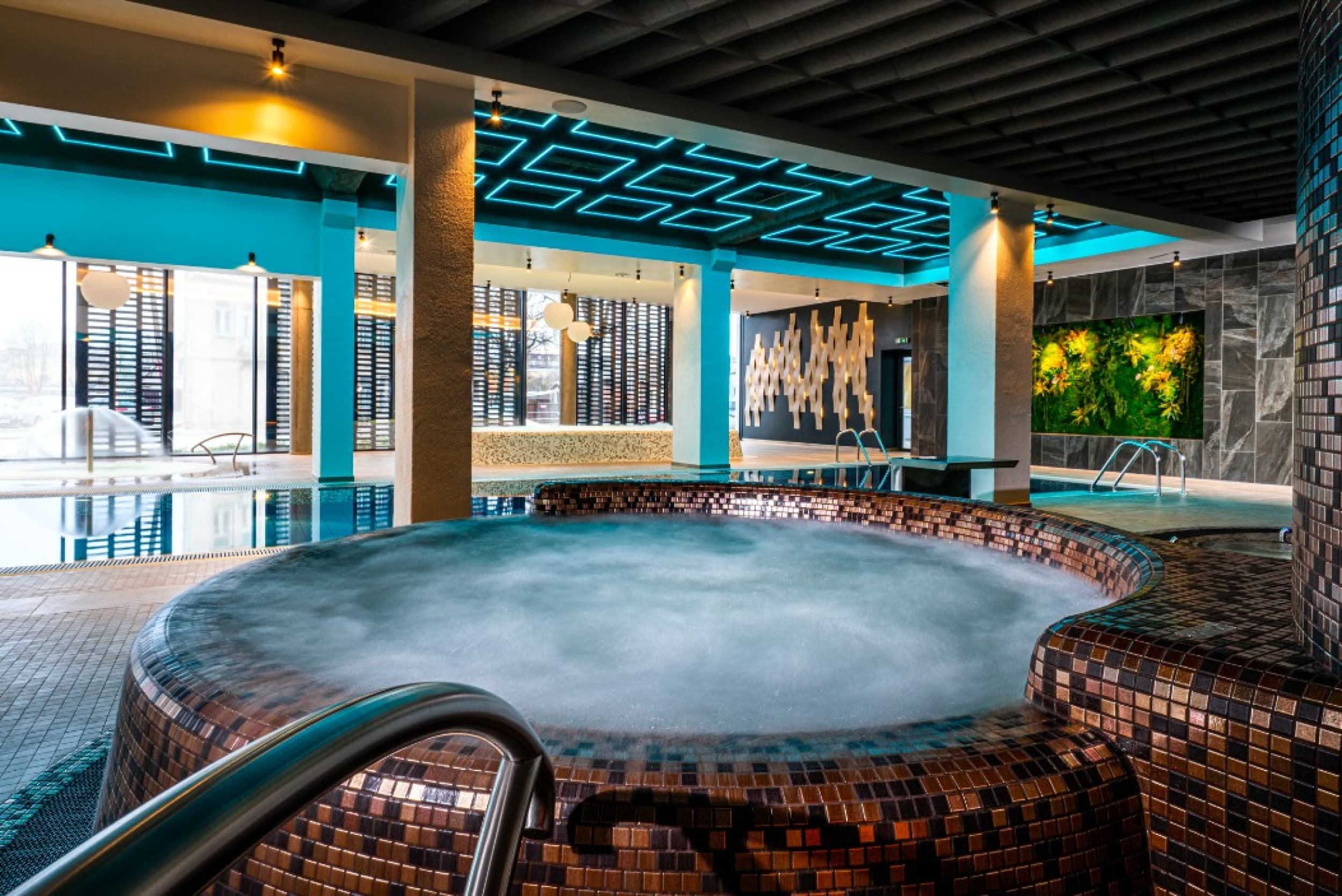 Laisvalaikis baseino ir pirčių erdvėje SPA „Aušra“ iki 5 asm. ŠEIMAI
