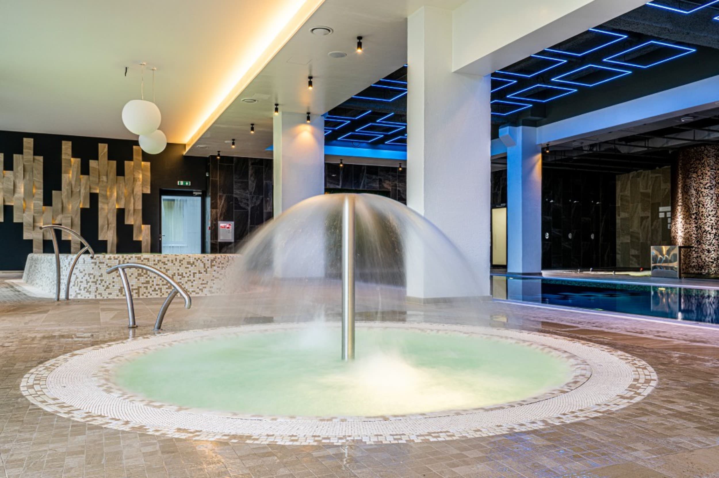 Laisvalaikis baseino ir pirčių erdvėje SPA „Aušra“ iki 5 asm. ŠEIMAI