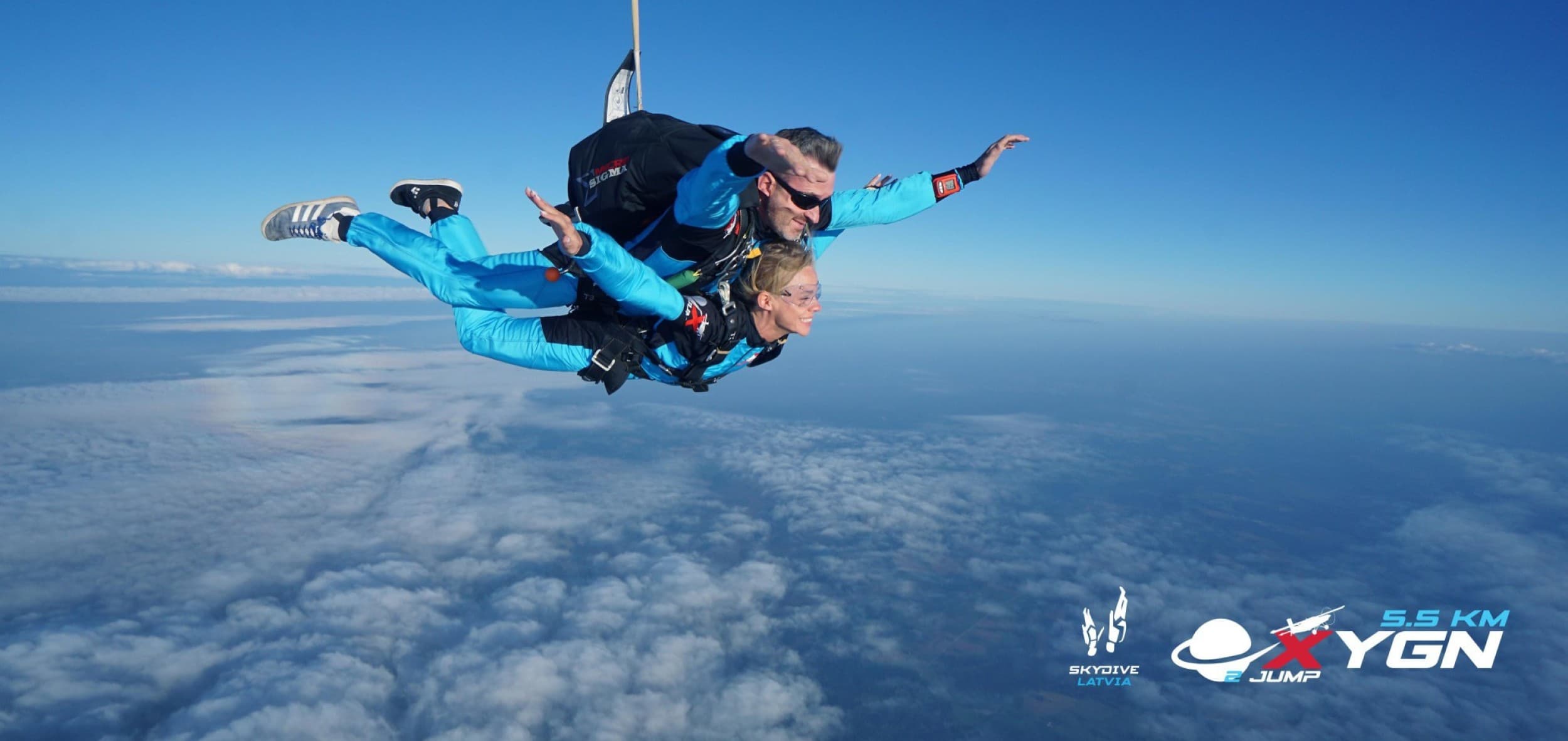 „Oxygen Jump 5.5 KM“ – unikalus šuolis parašiutu | Laisvalaikio Dovanos