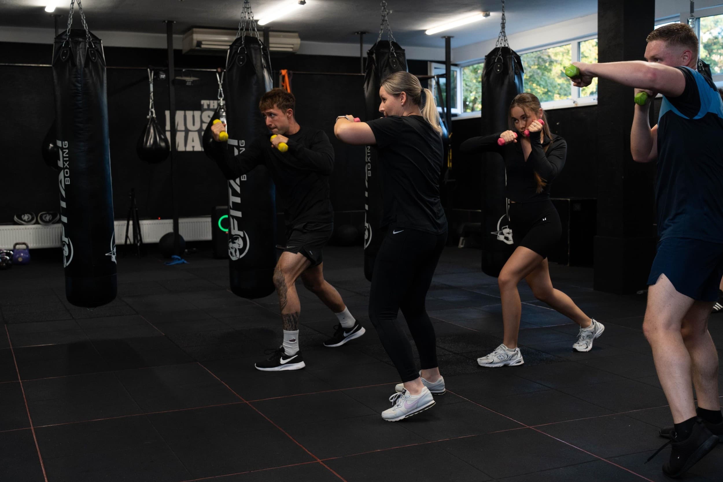 Grupinės treniruotės sporto klube „FitAli Boxing“ (2 kartai per savaitę) | Laisvalaikio Dovanos
