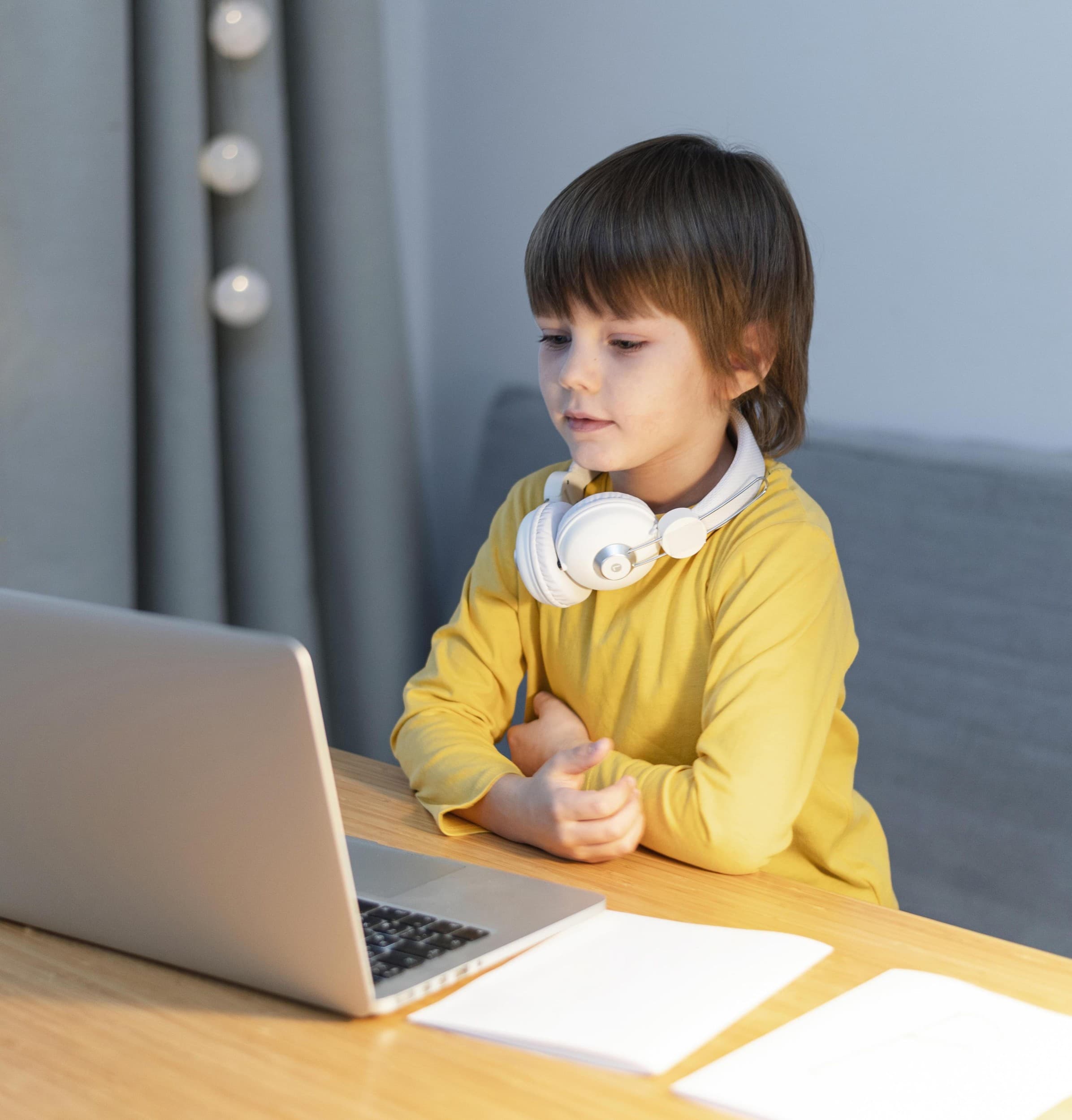 Edukacinių online žaidimų narystė (3 mėnesiai) | Laisvalaikio Dovanos
