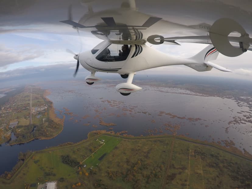 Apžvalginis 35 min. trukmės skrydis lėktuvu