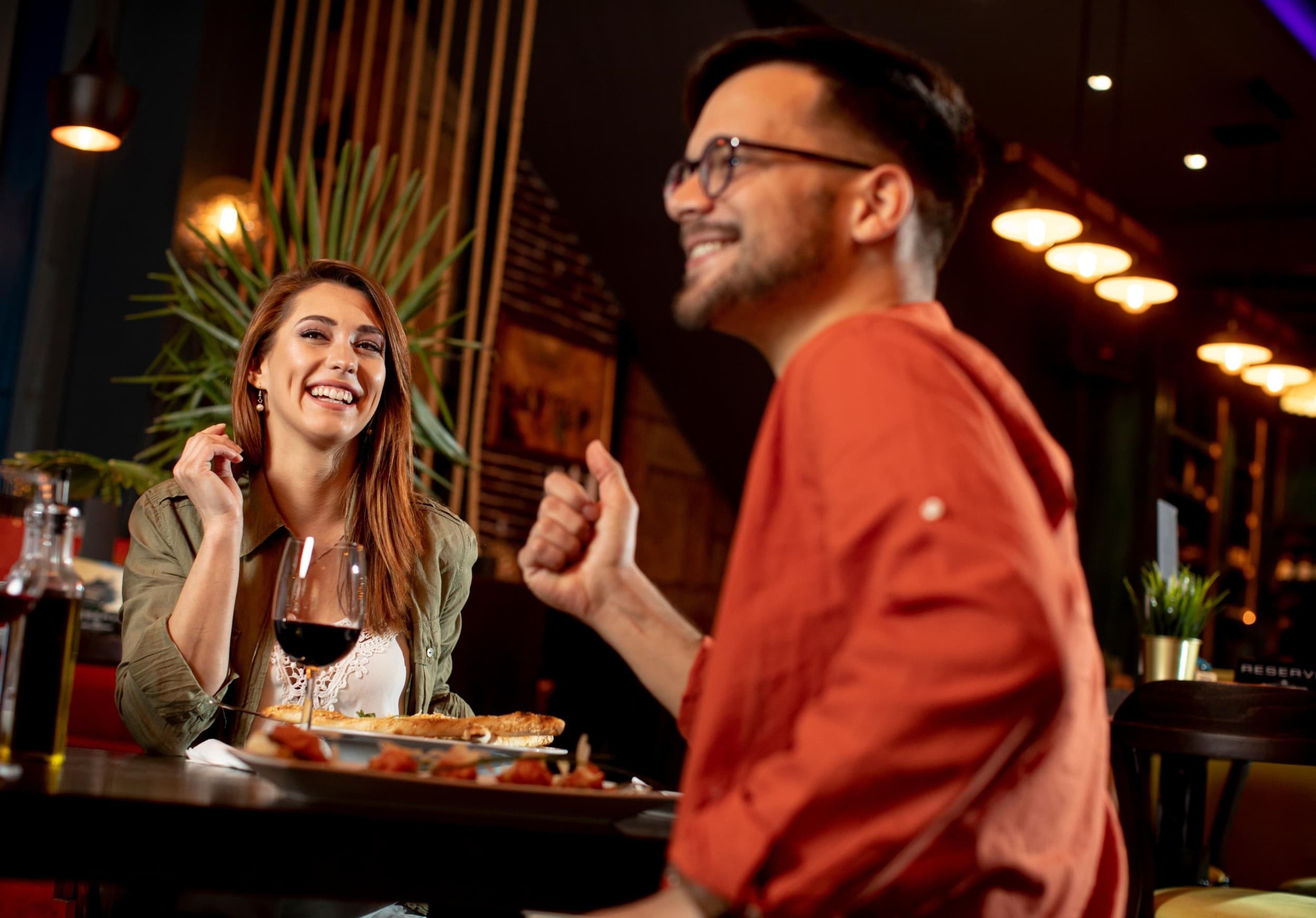 Prabangi 4 patiekalų vakarienė restorane „Avilys“ dviem