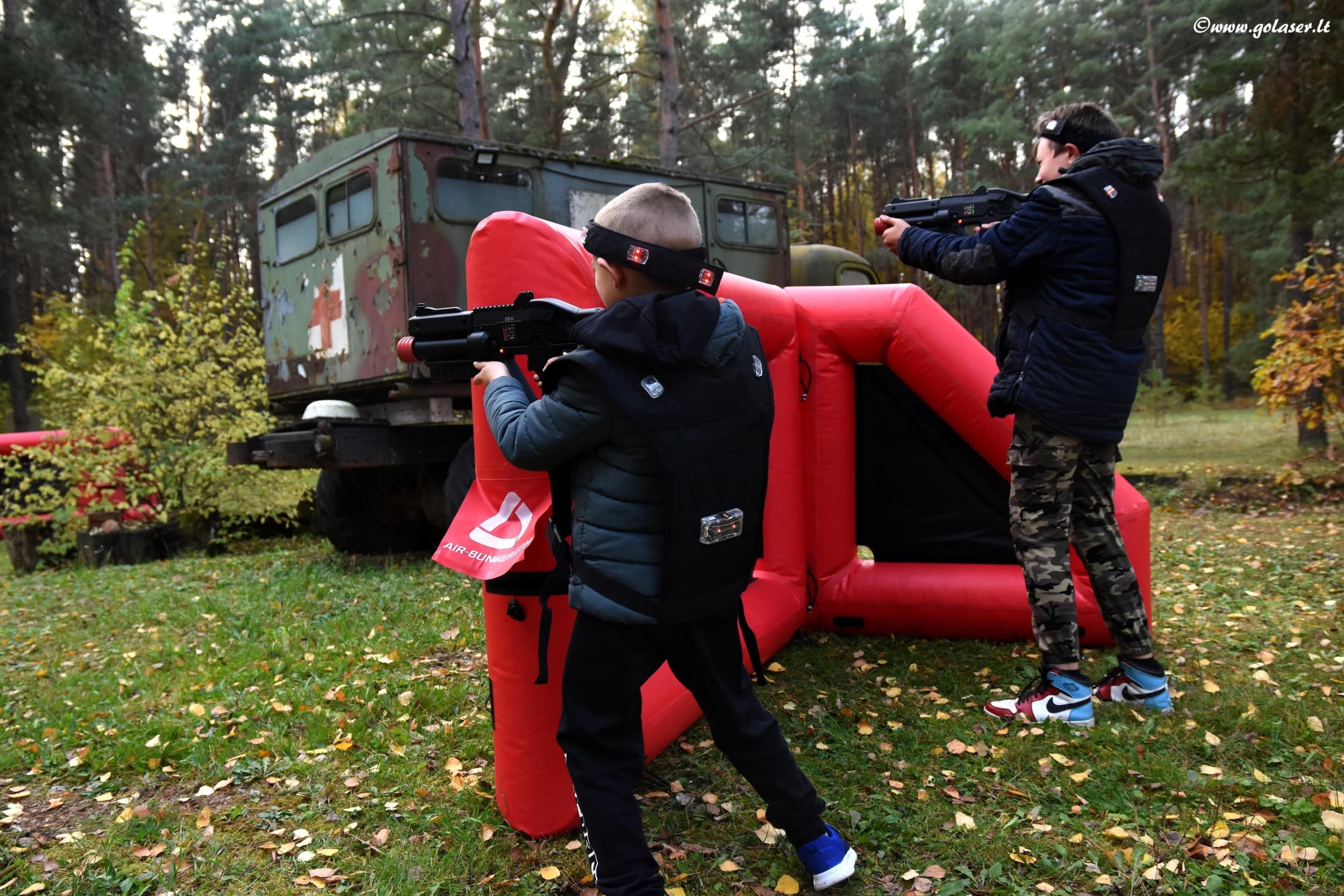 Privatus LaserTag žaidimas jūsų pasirinktoje erdvėje | Laisvalaikio Dovanos