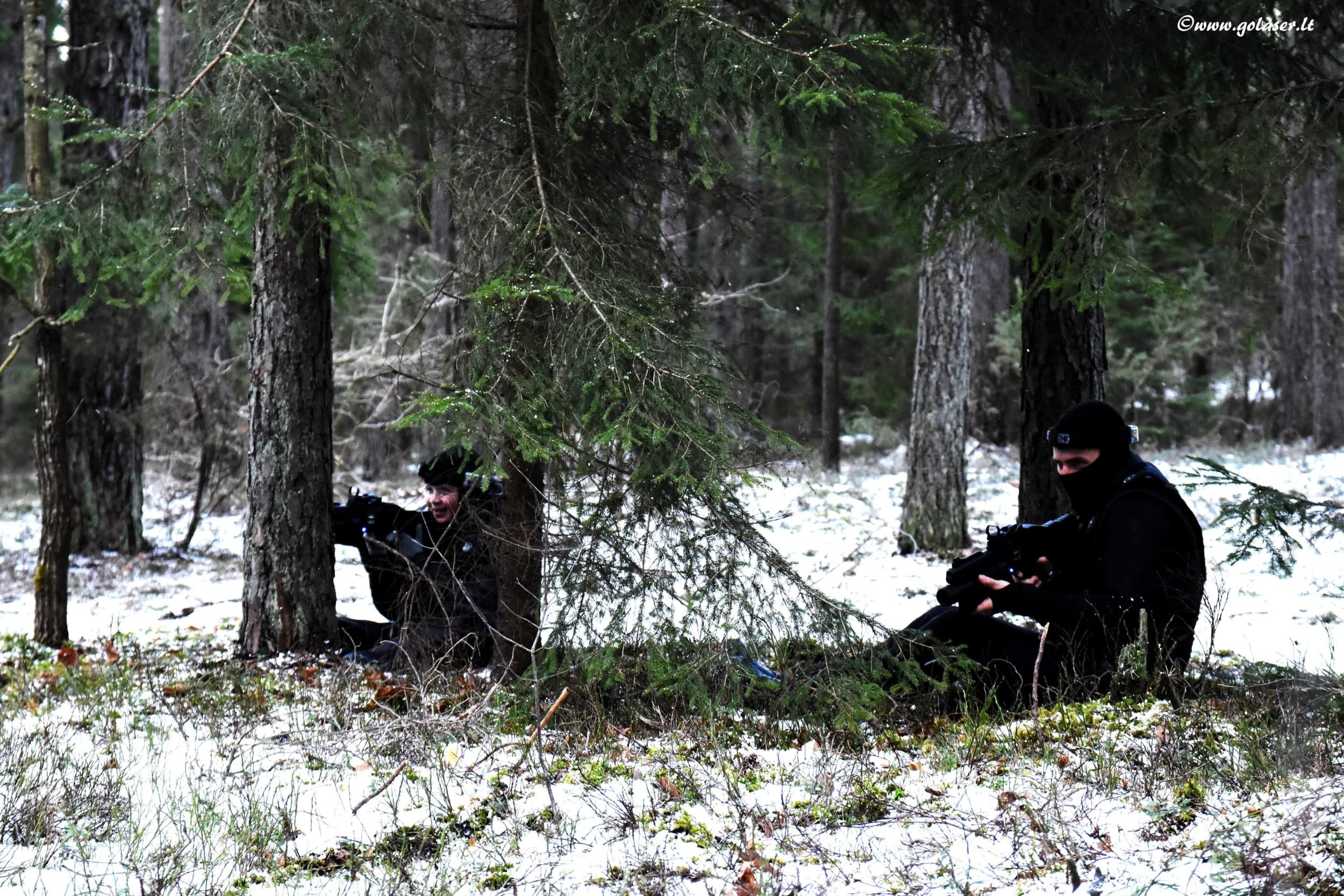 LaserTAG žaidimas 3 asmenims | Laisvalaikio Dovanos