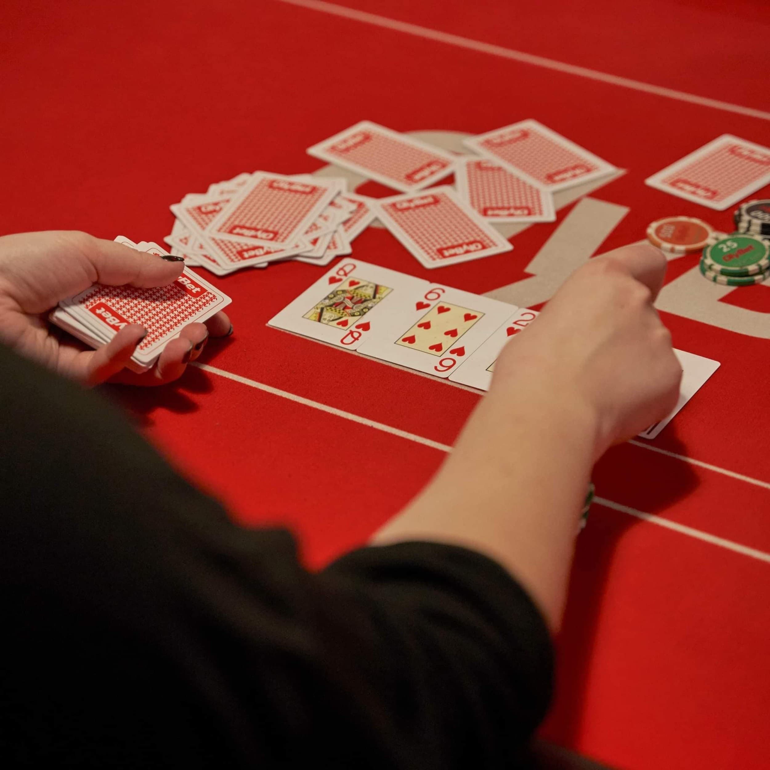 Pokerio žaidimas Jūsų pasirinktoje vietoje (10 asm.) | Laisvalaikio Dovanos