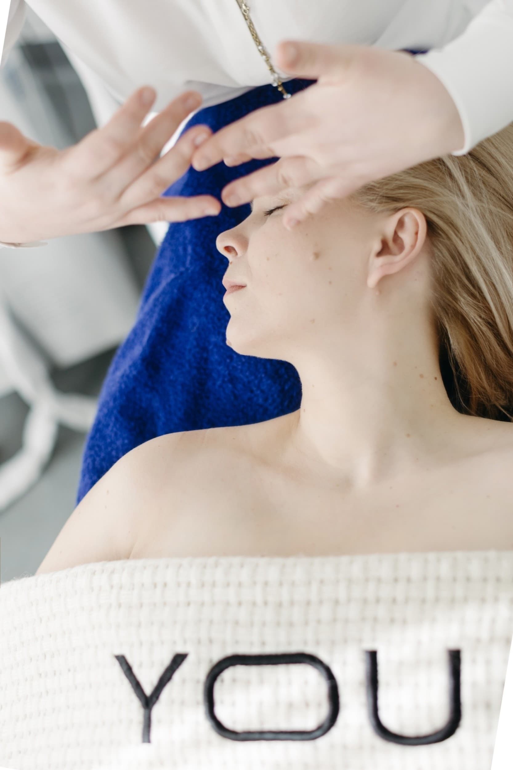 Gydomasis masažas klinikoje YOU | Laisvalaikio Dovanos