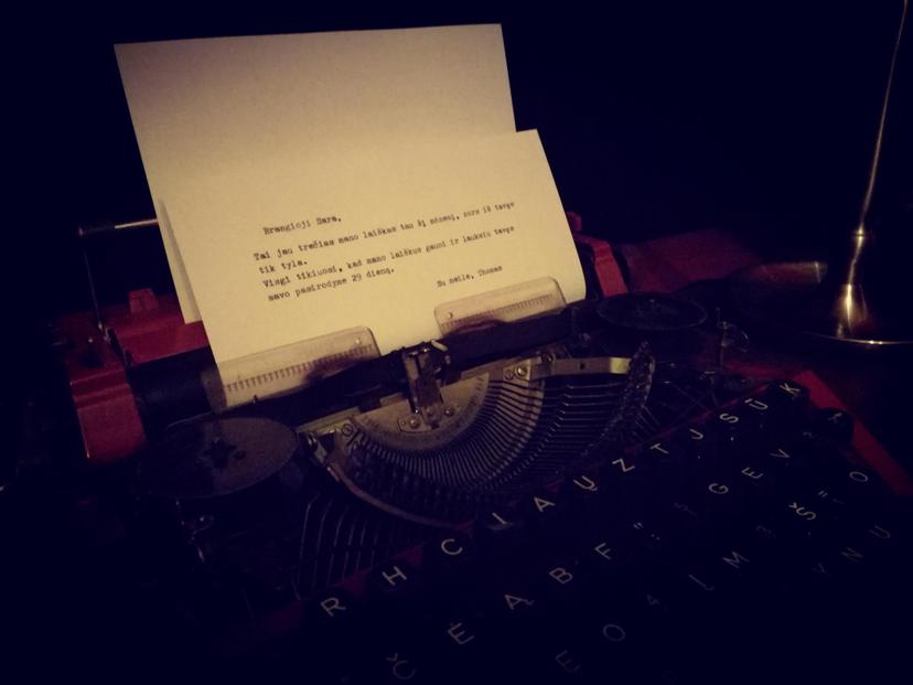 Ištrūk iš spąstų erdvėje „Iliuzionisto kambarys“ 