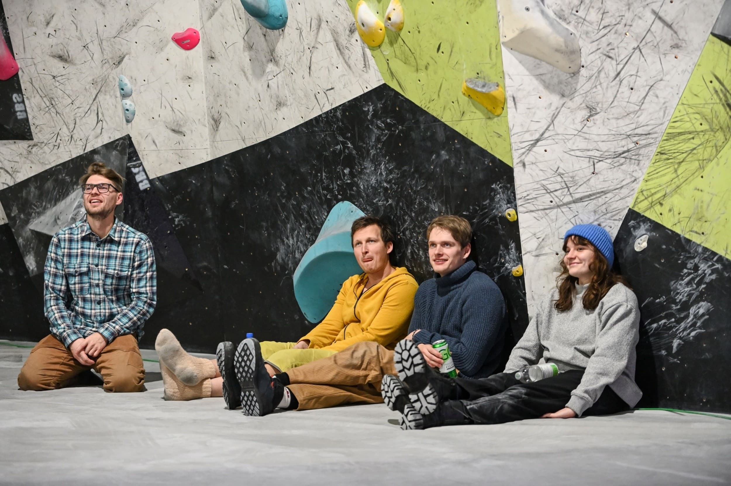 Naujoko apsilankymas laipiojimo erdvėje „Boulder House“