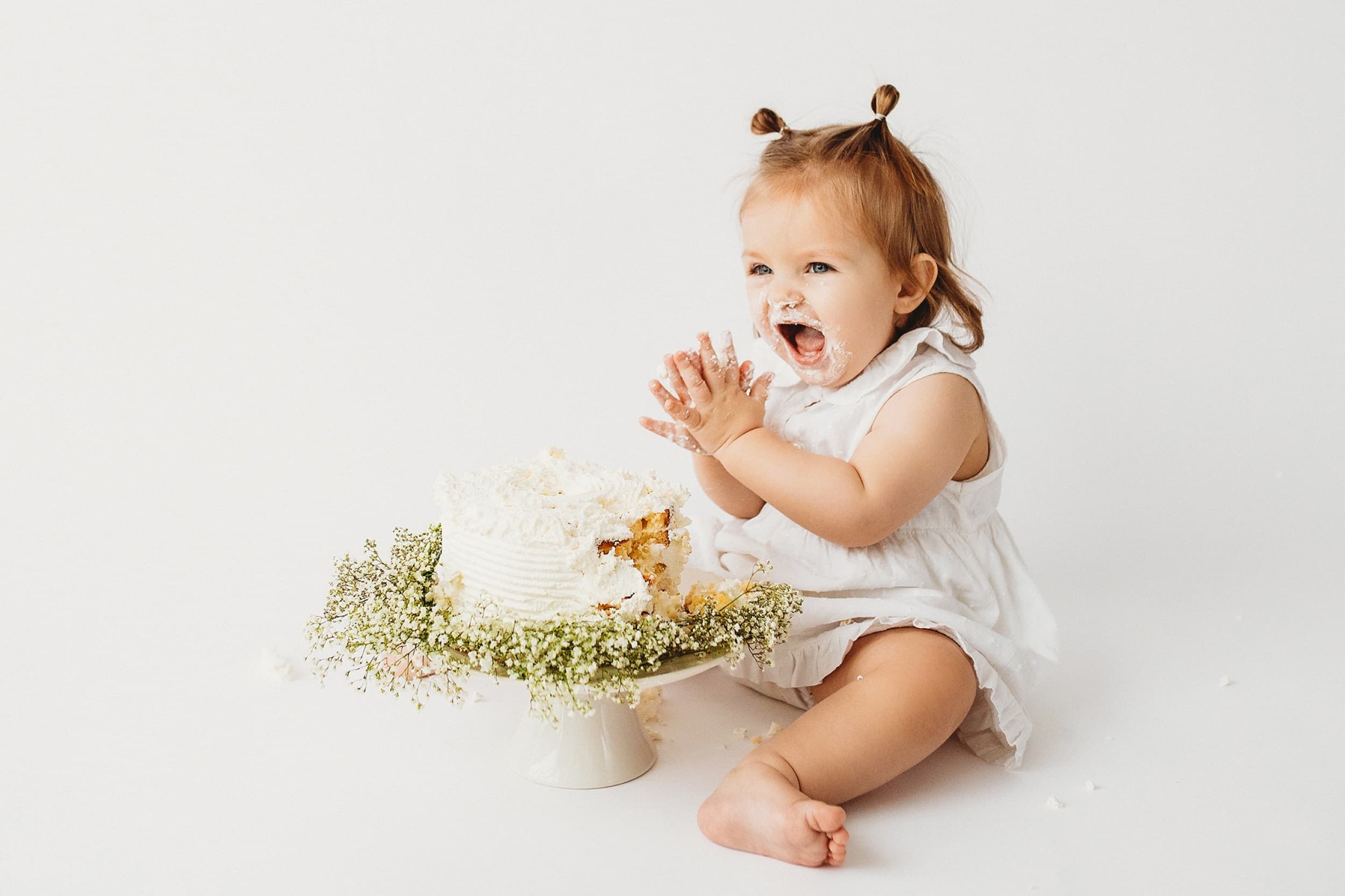 „Cake smash“ 1-ojo gimtadienio fotosesija Klaipėdoje | Laisvalaikio Dovanos