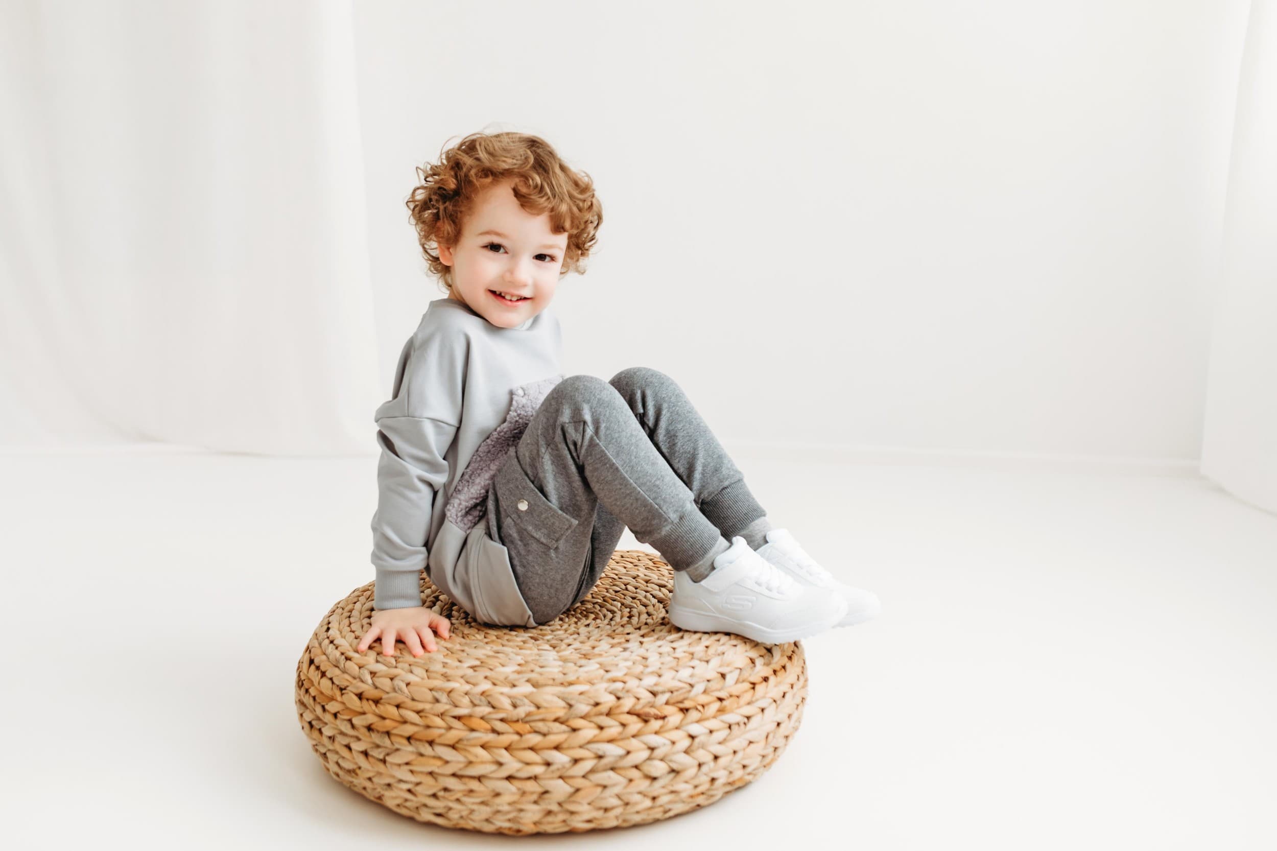 Vaiko fotosesija studijoje „Kidsstudio“ Klaipėdoje