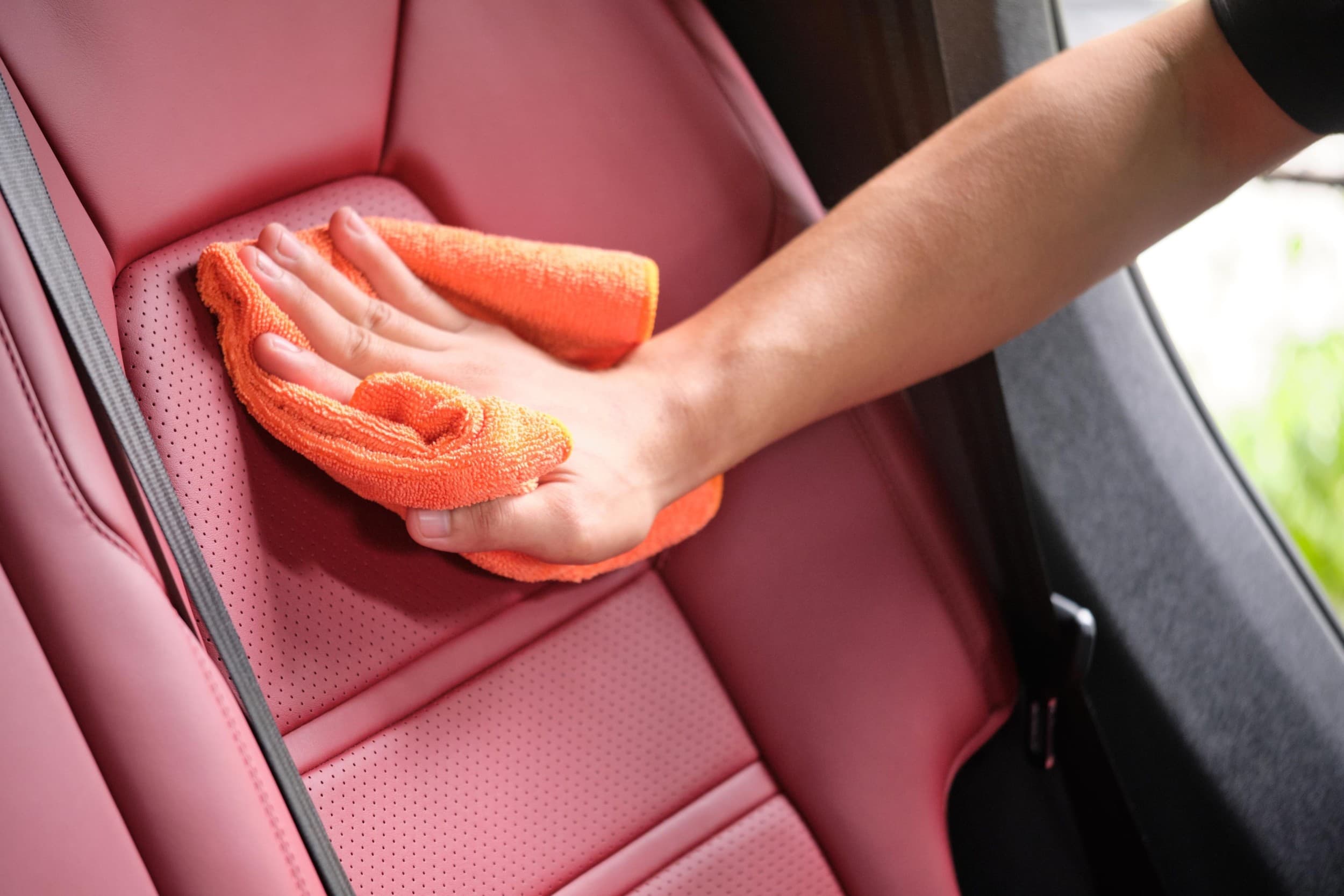 „Mobili automobilių plovykla“ dovanų čekis | Laisvalaikio Dovanos
