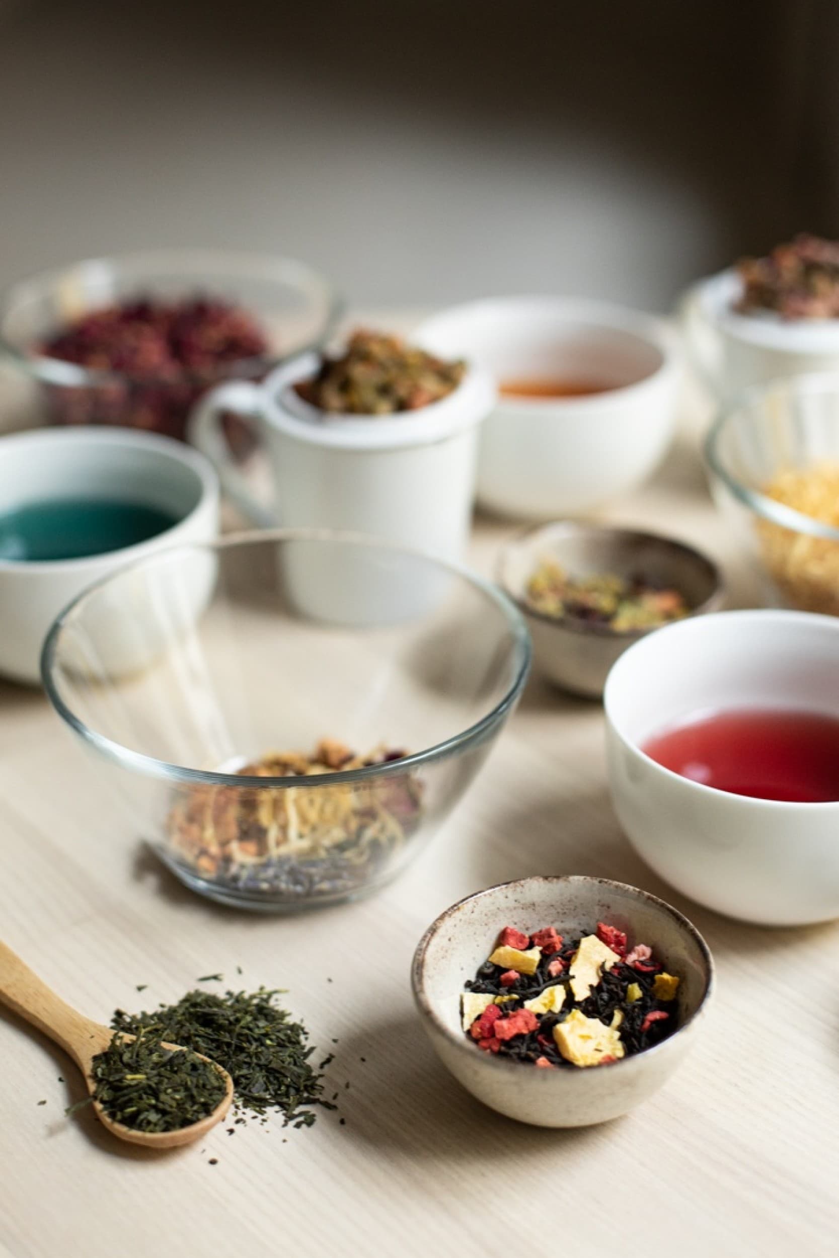 Kūrybinė arbatos degustacija studijoje „Yugen Tea“ dviem