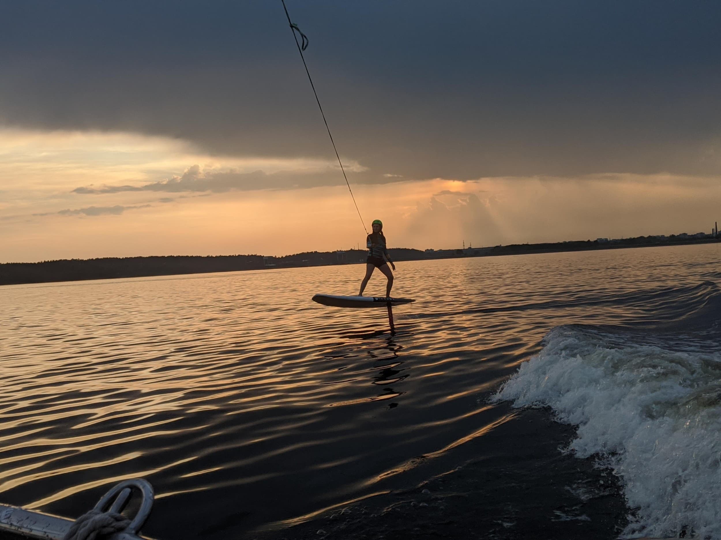 „Wakefoil“ plaukimo pamoka