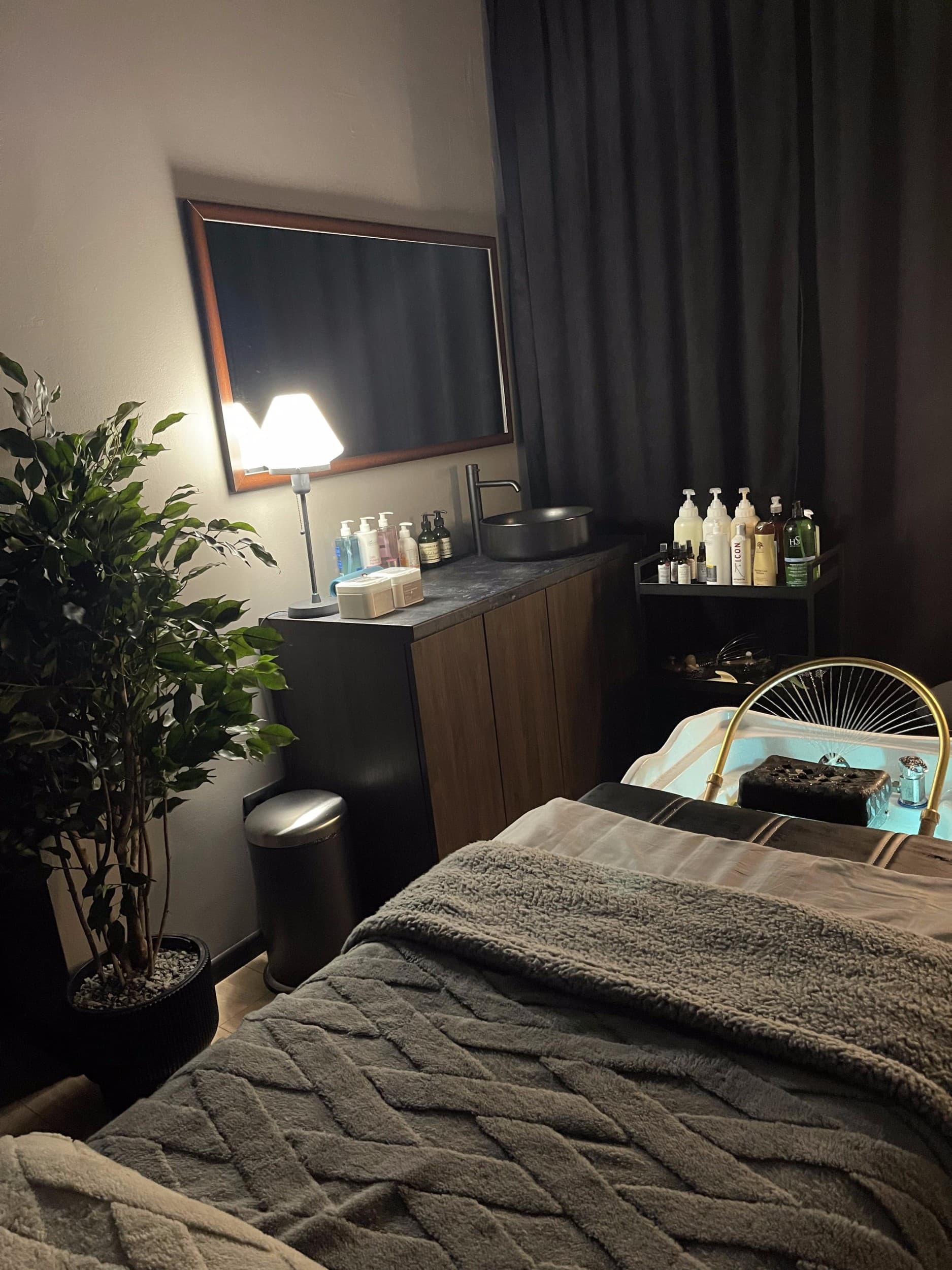 Japoniškas galvos SPA ritualas PREMIUM | Laisvalaikio Dovanos