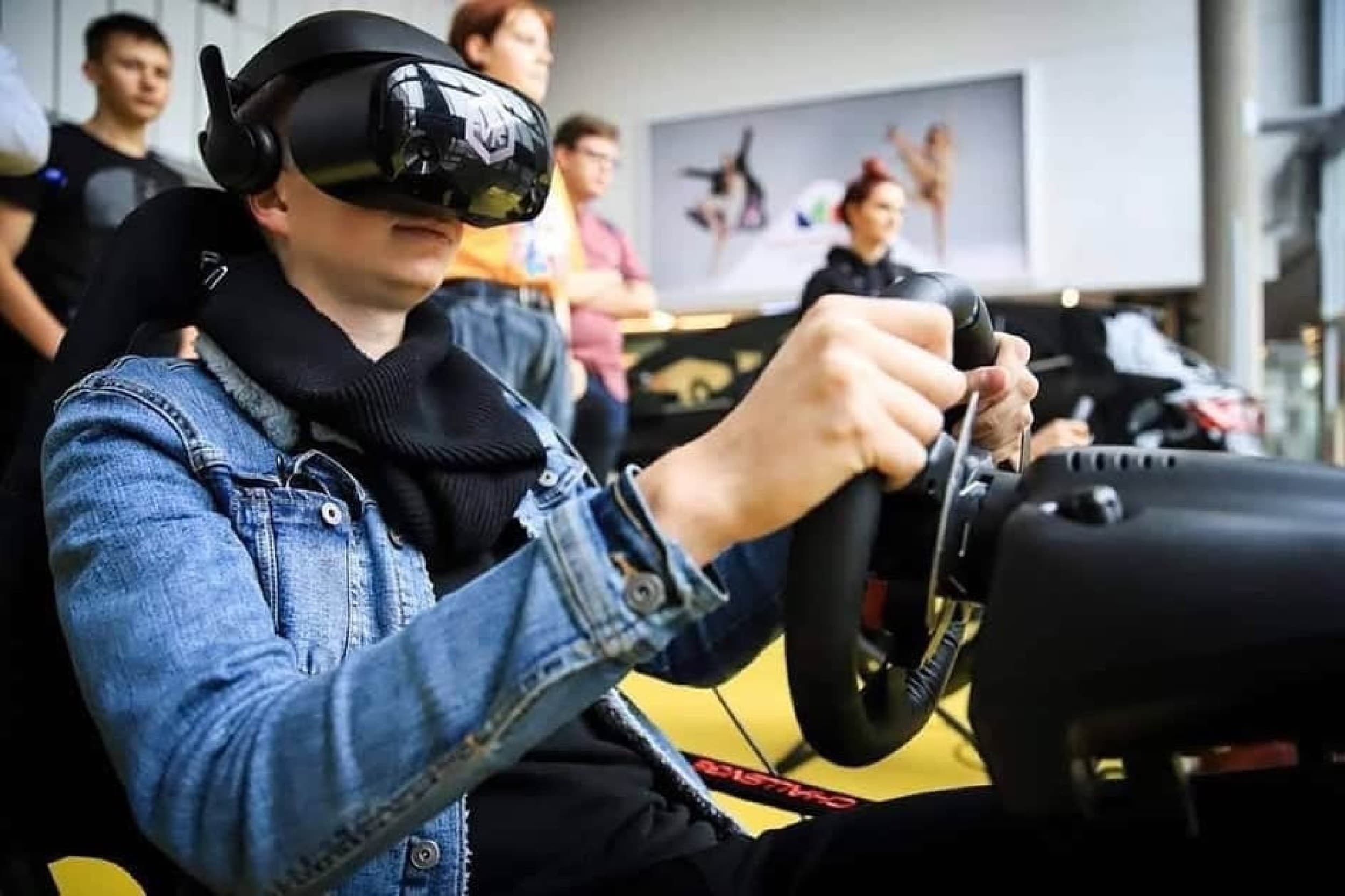 Pramoga su 2 VR akiniais „VR Kambaryje“ | Laisvalaikio Dovanos