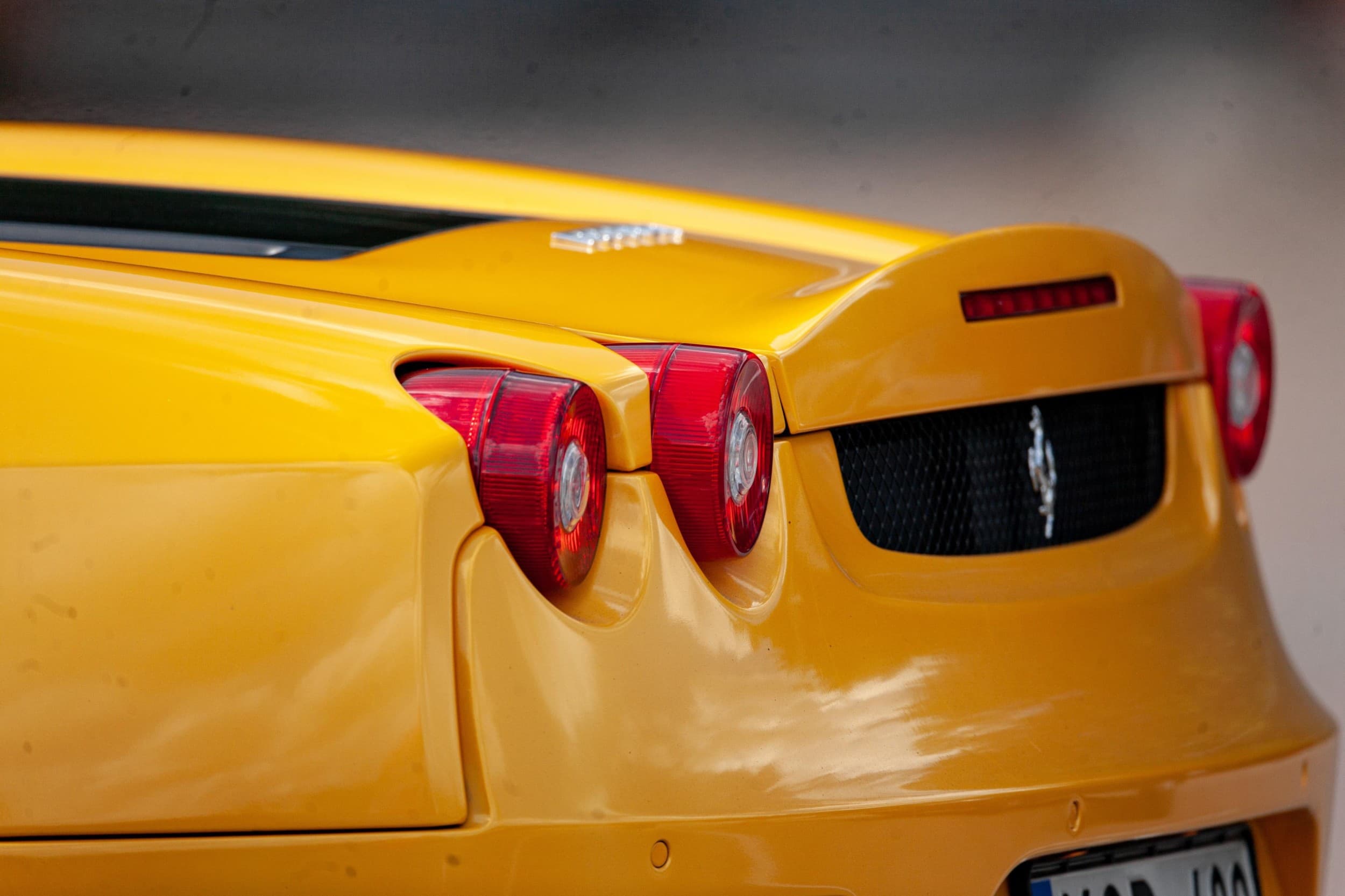 Pasivažinėjimas Ferrari arba Lamborghini „Nemuno žiede“