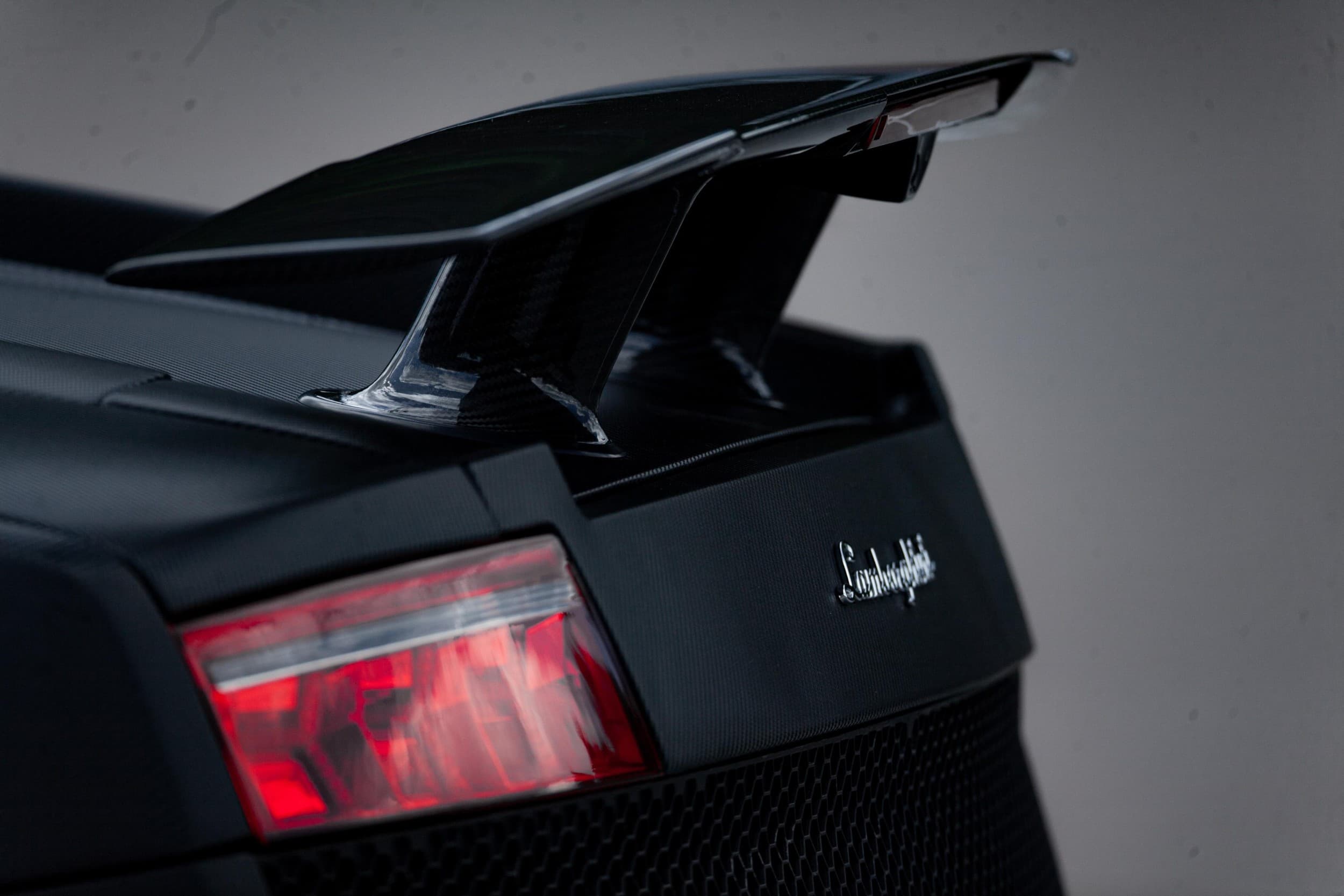 Pasivažinėjimas Ferrari arba Lamborghini „Nemuno žiede“