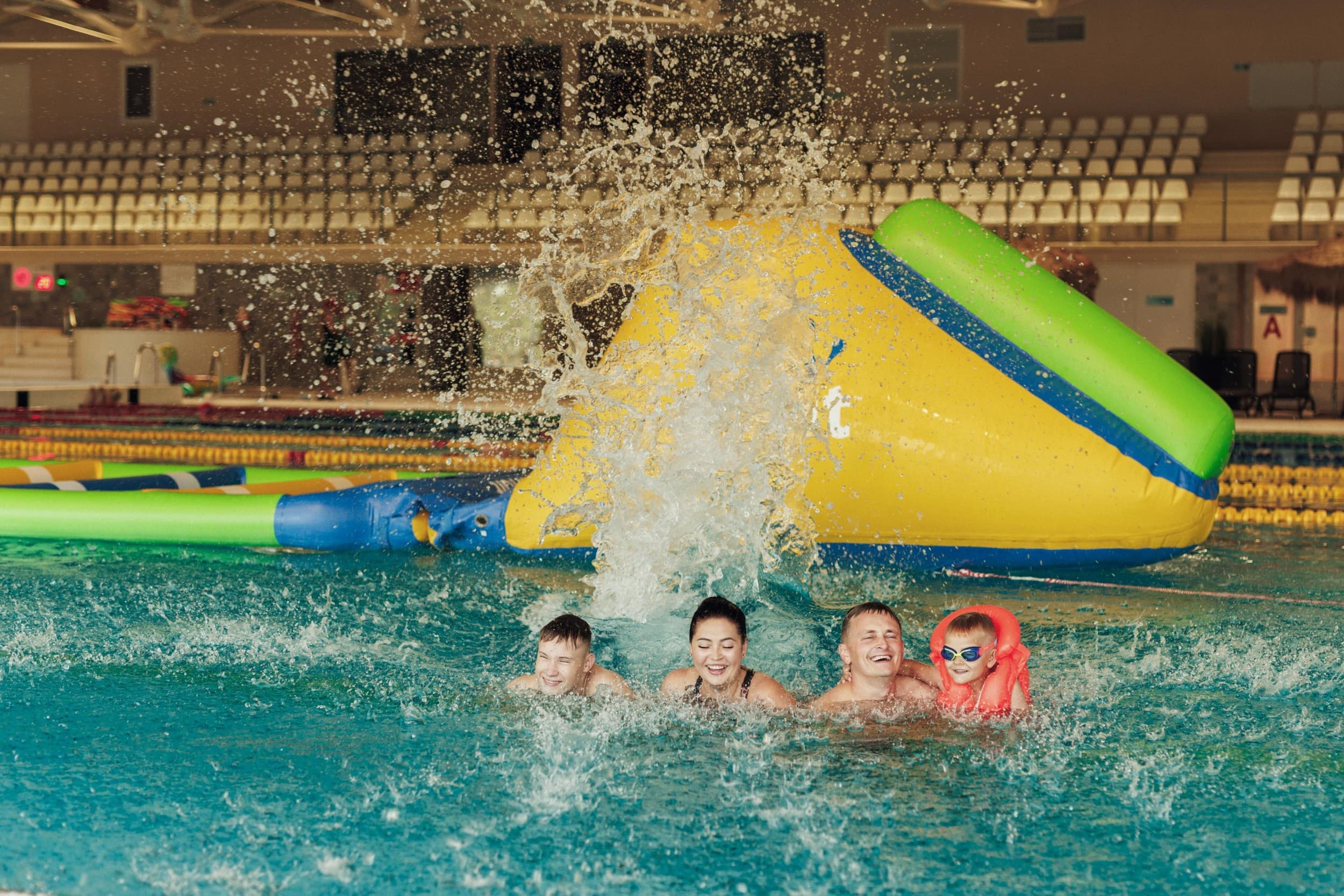 Neribotas apsilankymas vaikui Klaipėdos baseine su SPA savaitgaliais | Laisvalaikio Dovanos
