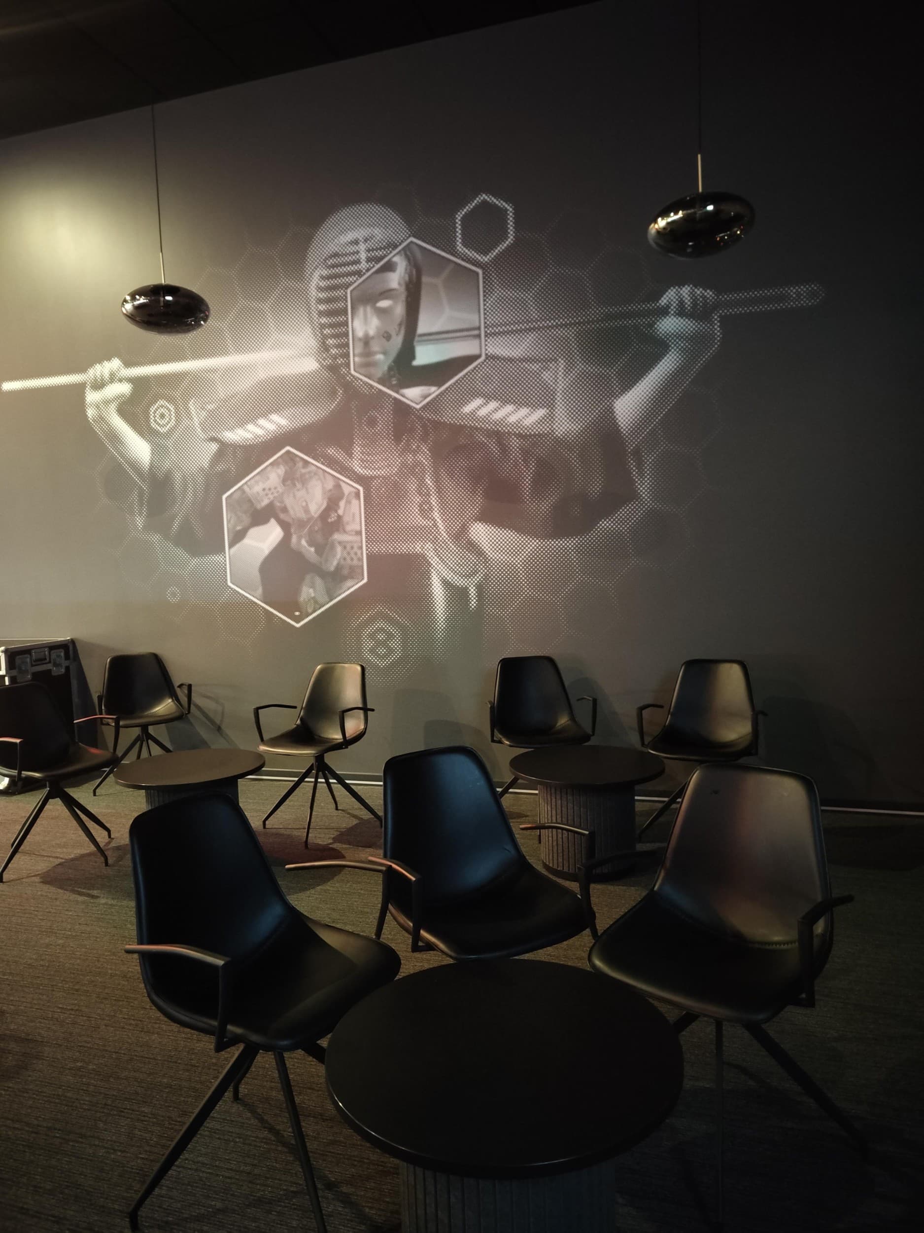 „CyberPool“ biliardo žaidimas darbo dienomis dviem | Laisvalaikio Dovanos